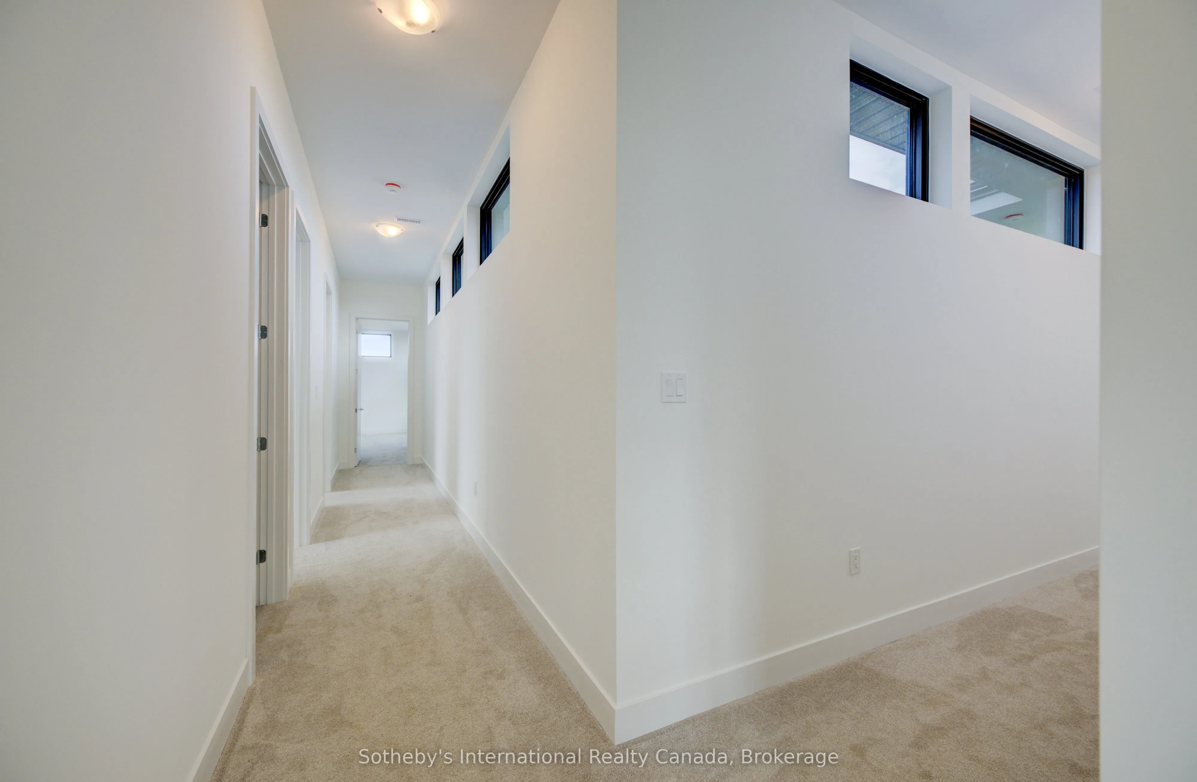 6 Sugarbush Court