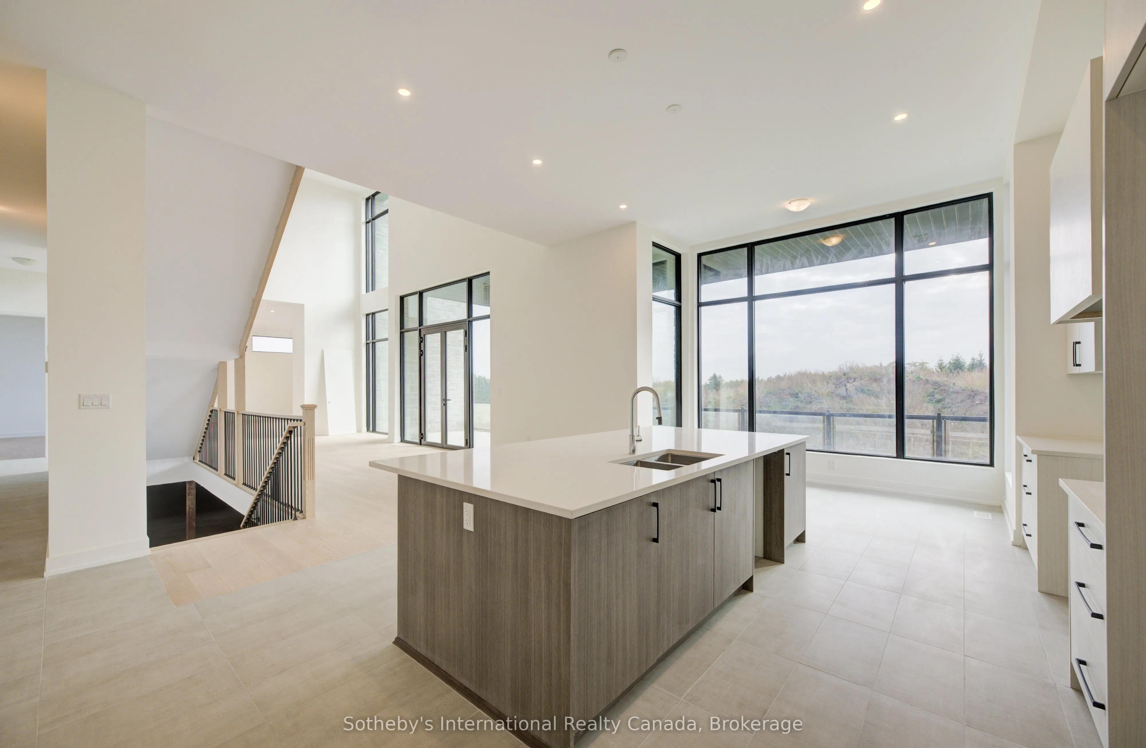 6 Sugarbush Court