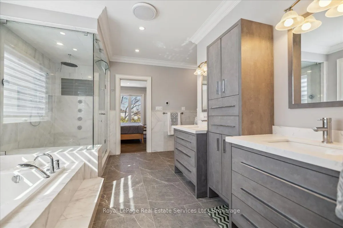 1211 Pinegrove Road