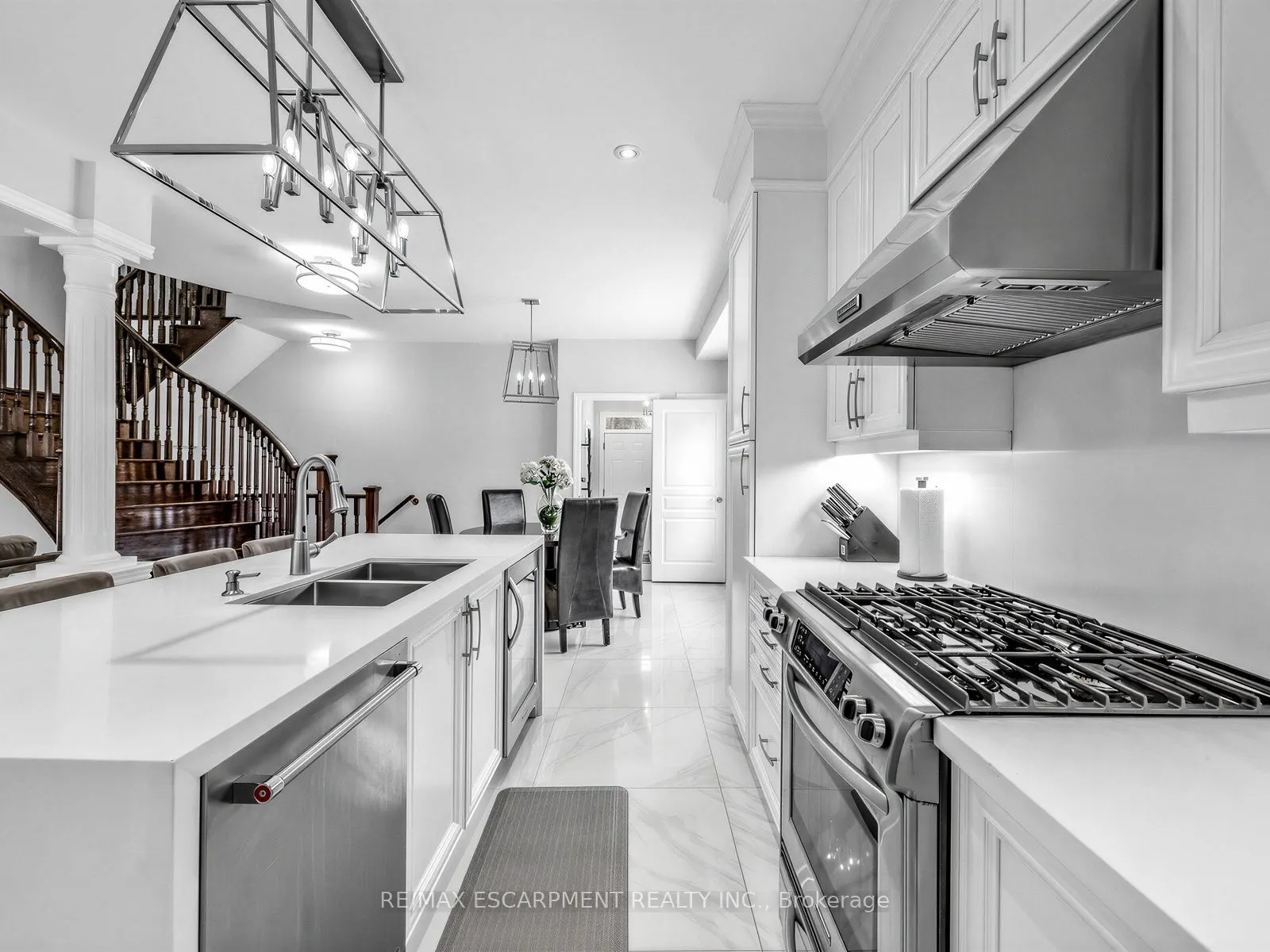 131 Robert Speck Parkway #69