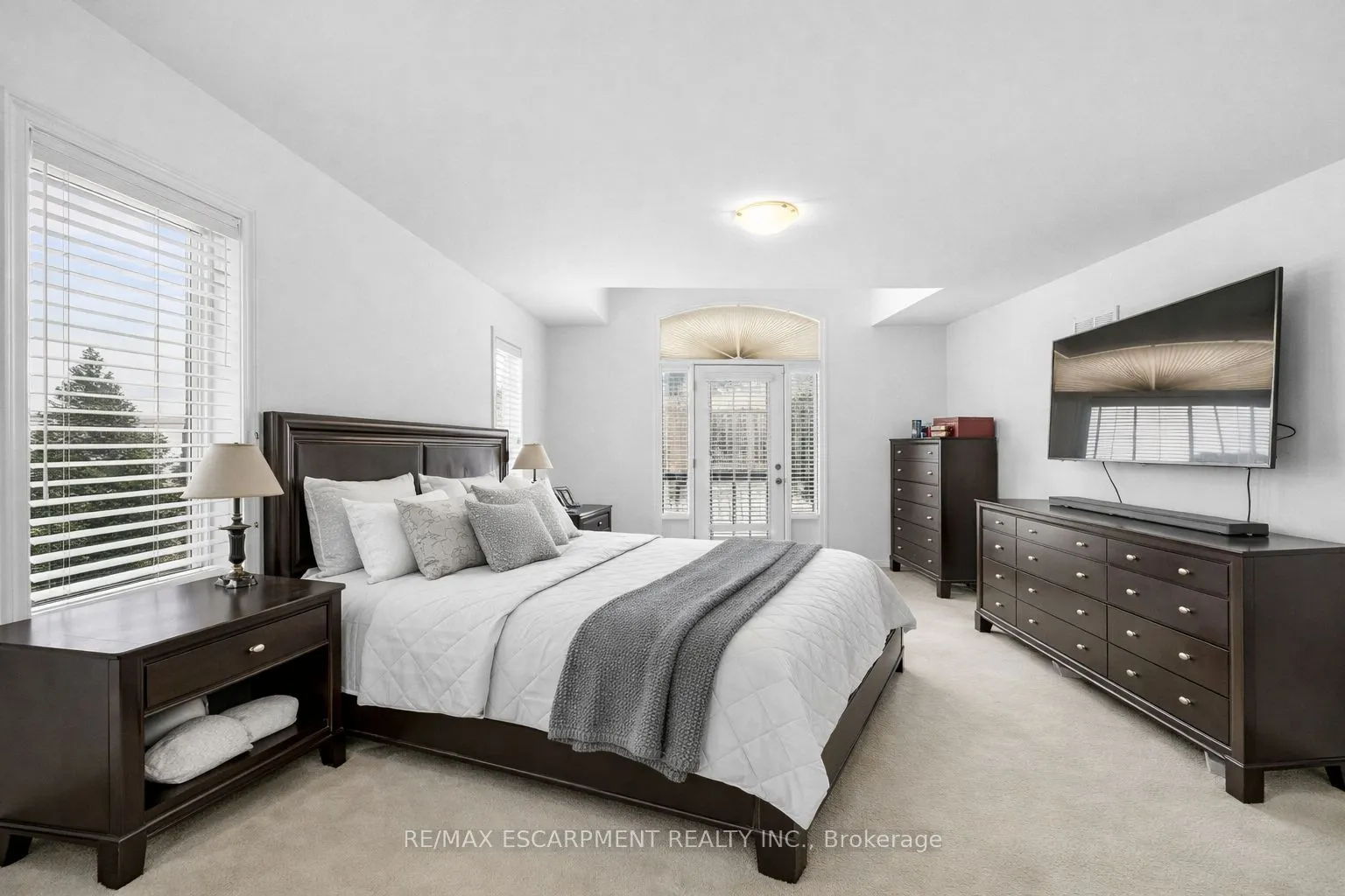 131 Robert Speck Parkway #69