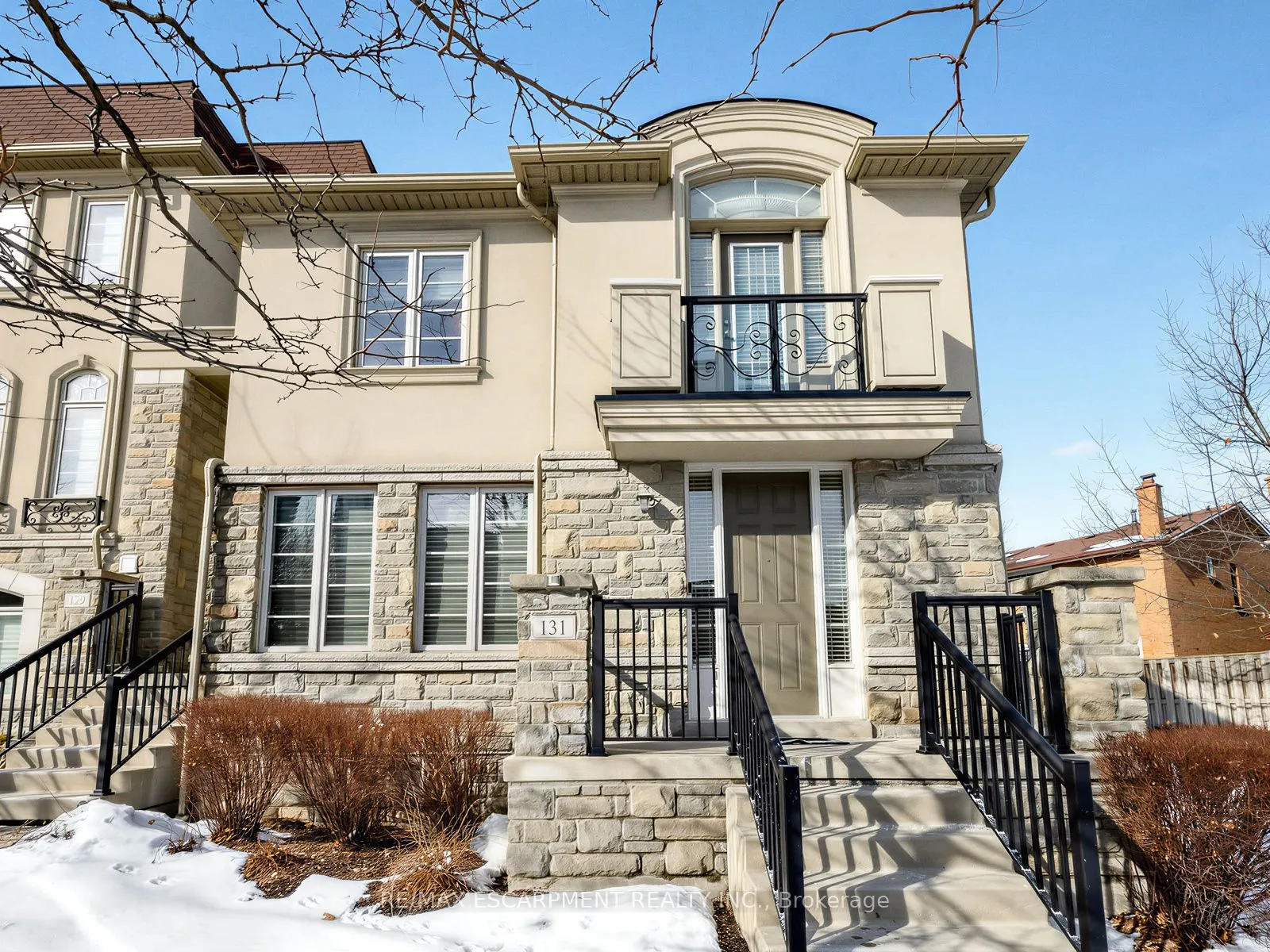 131 Robert Speck Parkway #69