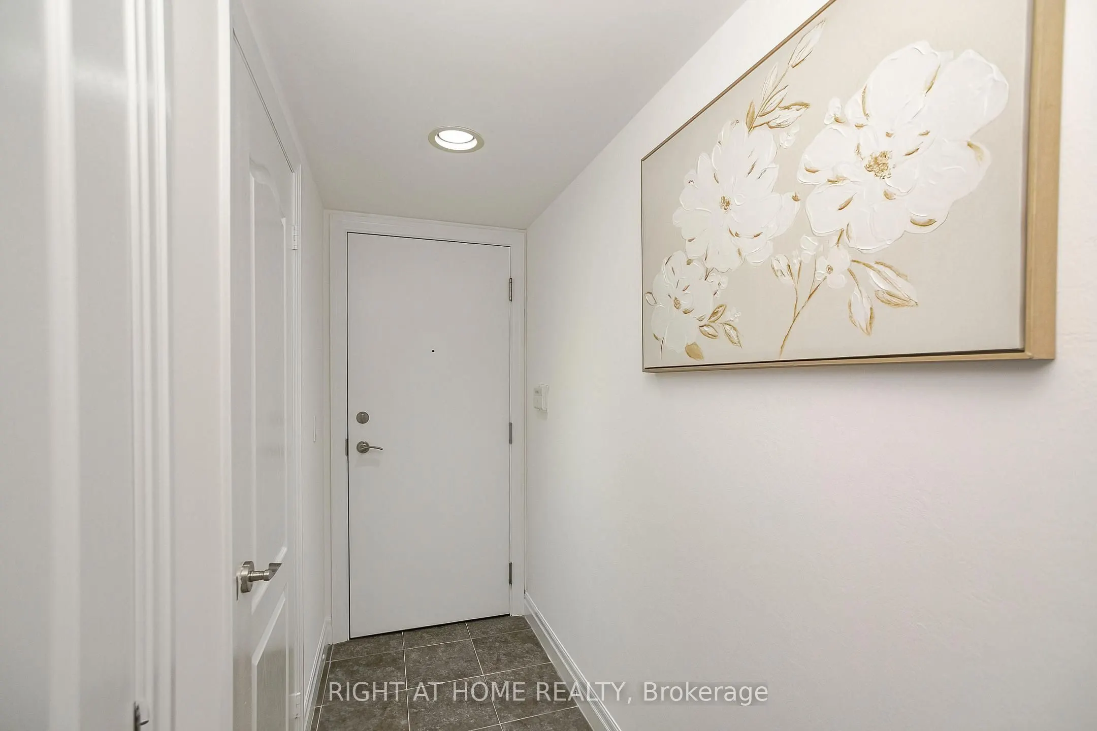 2119 Lake Shore Boulevard W #217