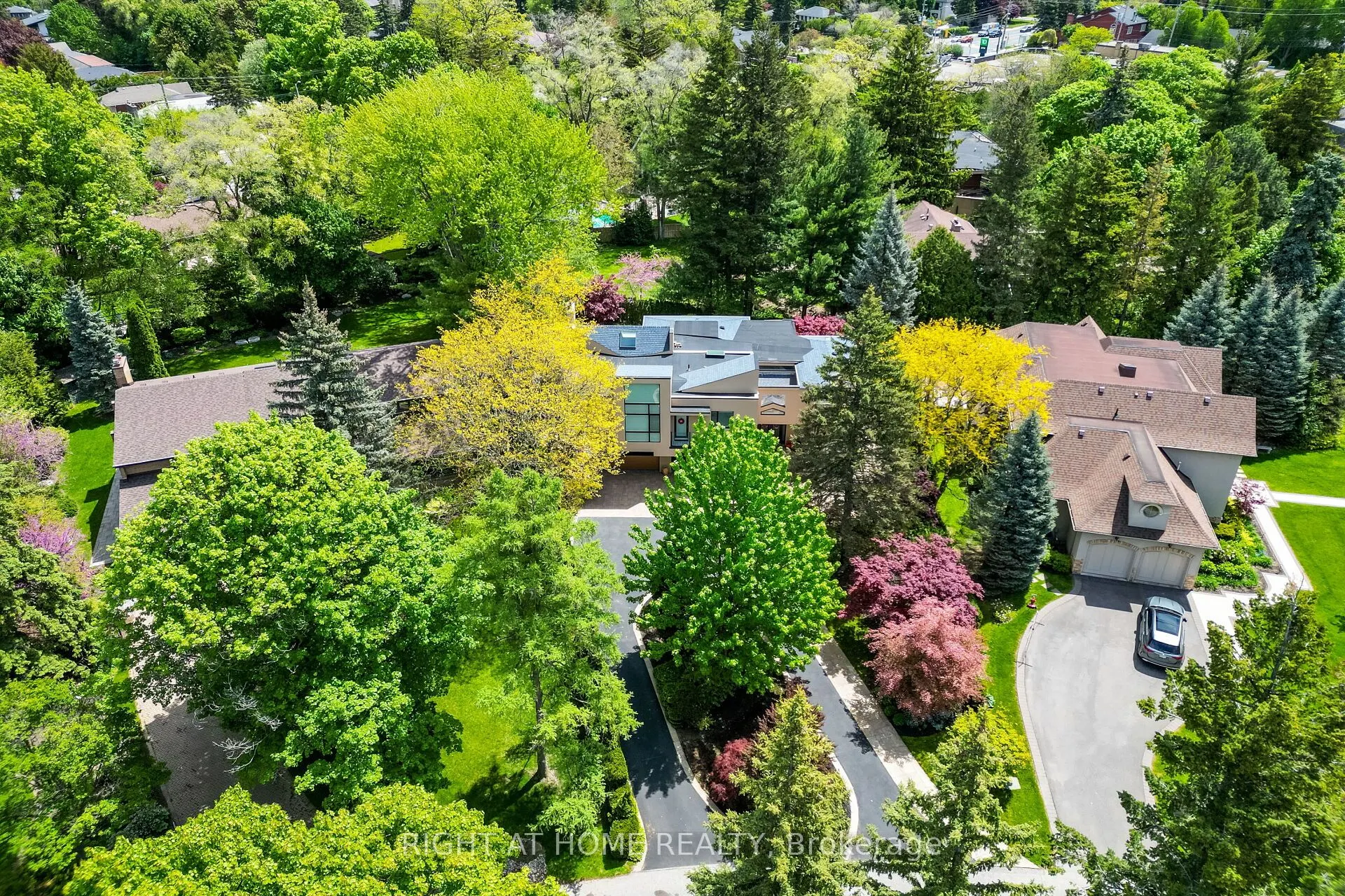 1 Friars Lane