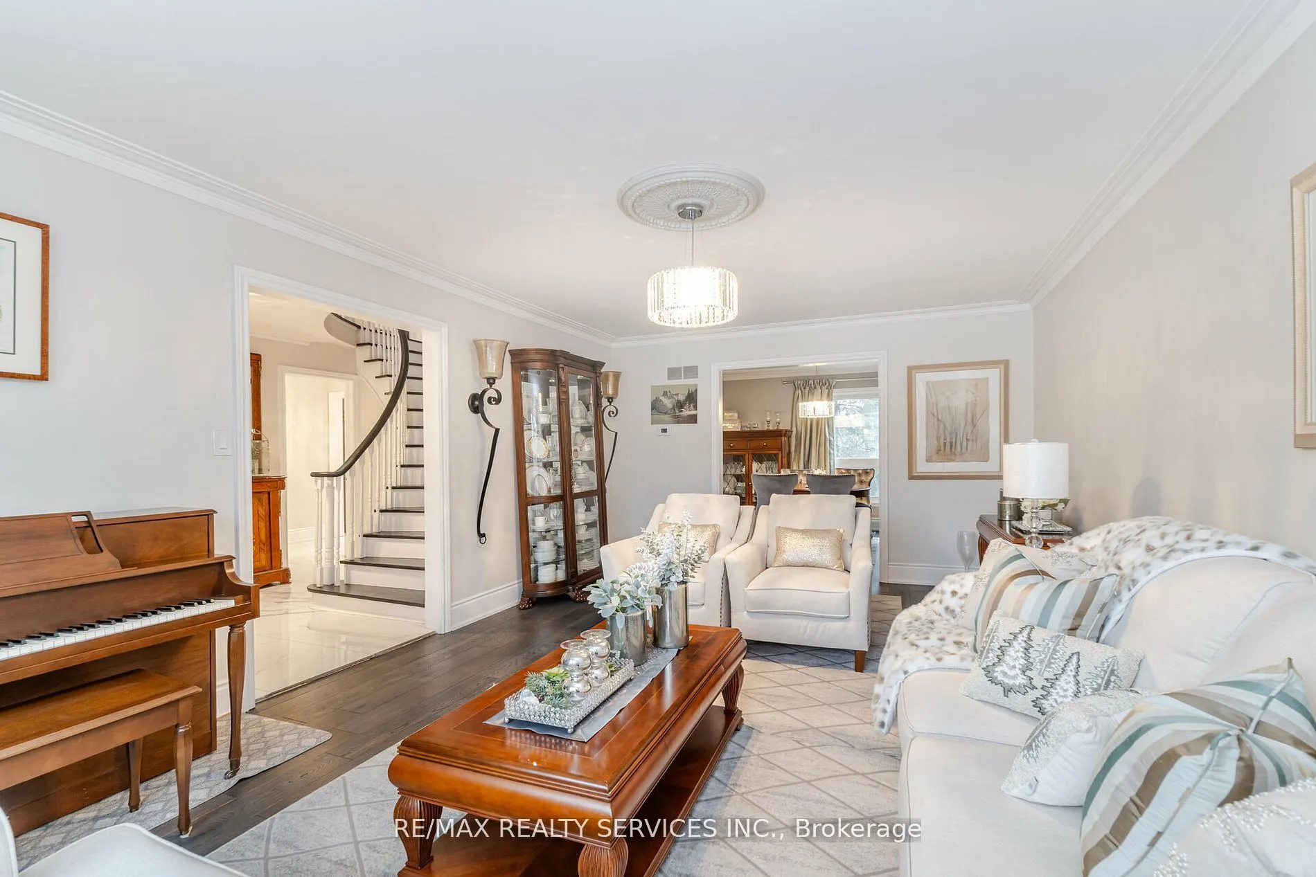 15 Pine Ridge Lane