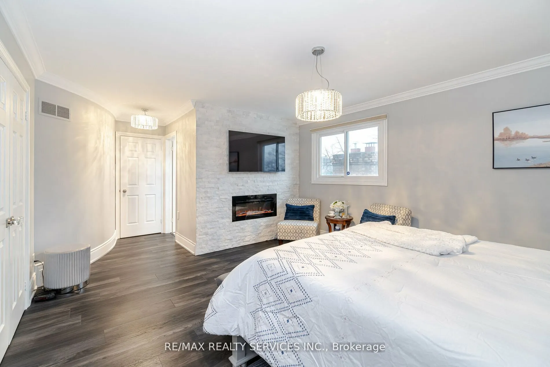 15 Pine Ridge Lane