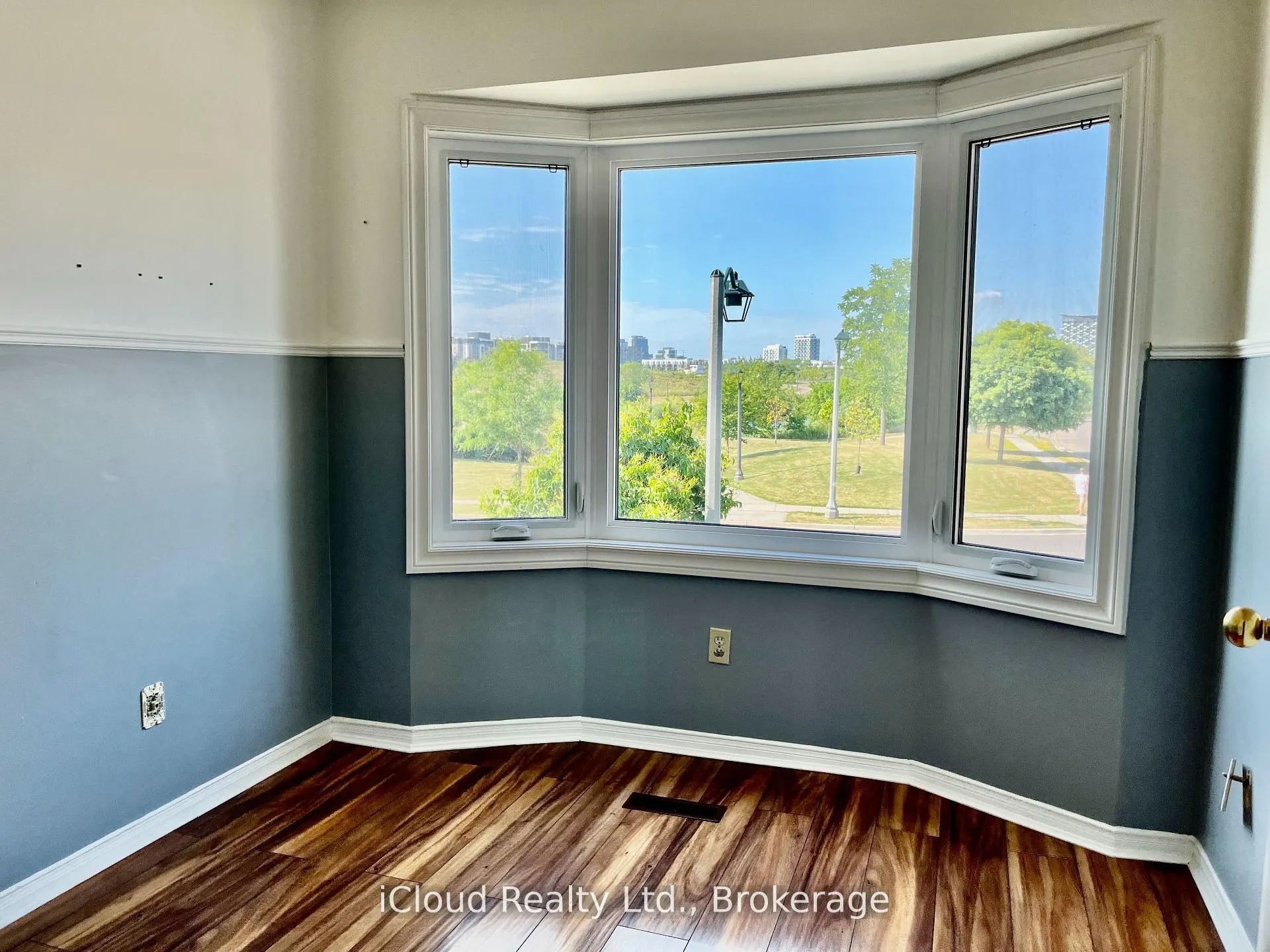 40 Glenashton Drive