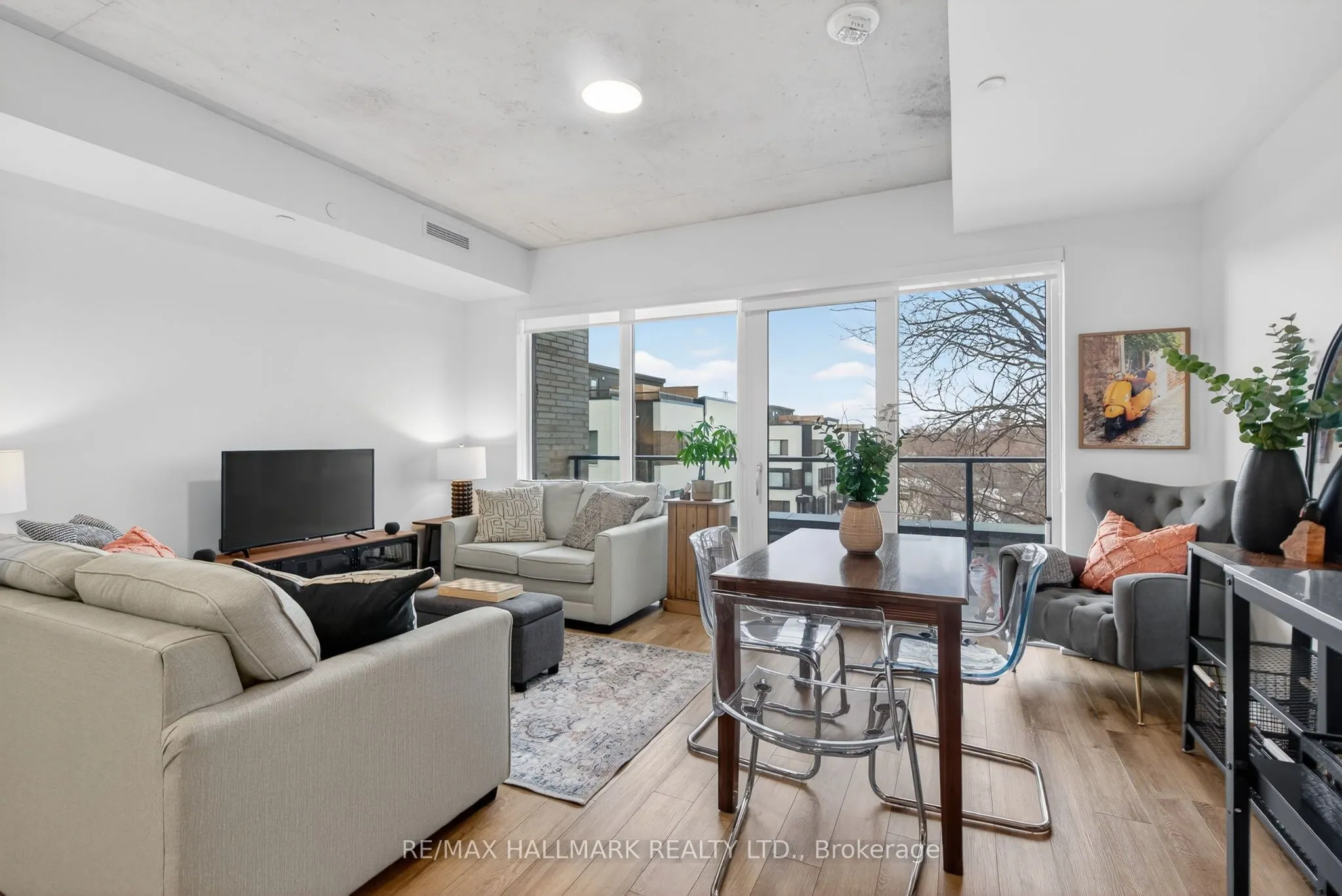 1808 St. Clair Avenue W #304