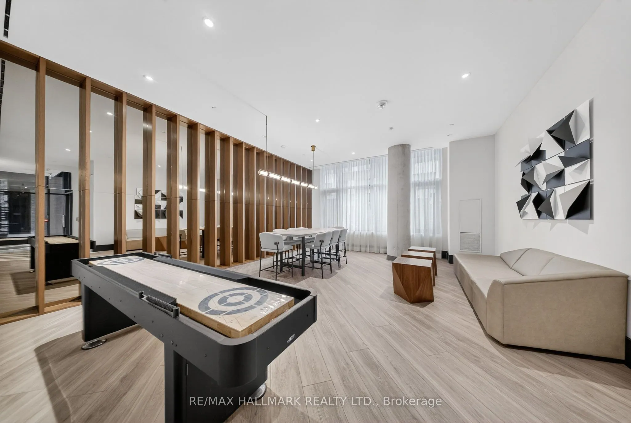 1808 St. Clair Avenue W #304