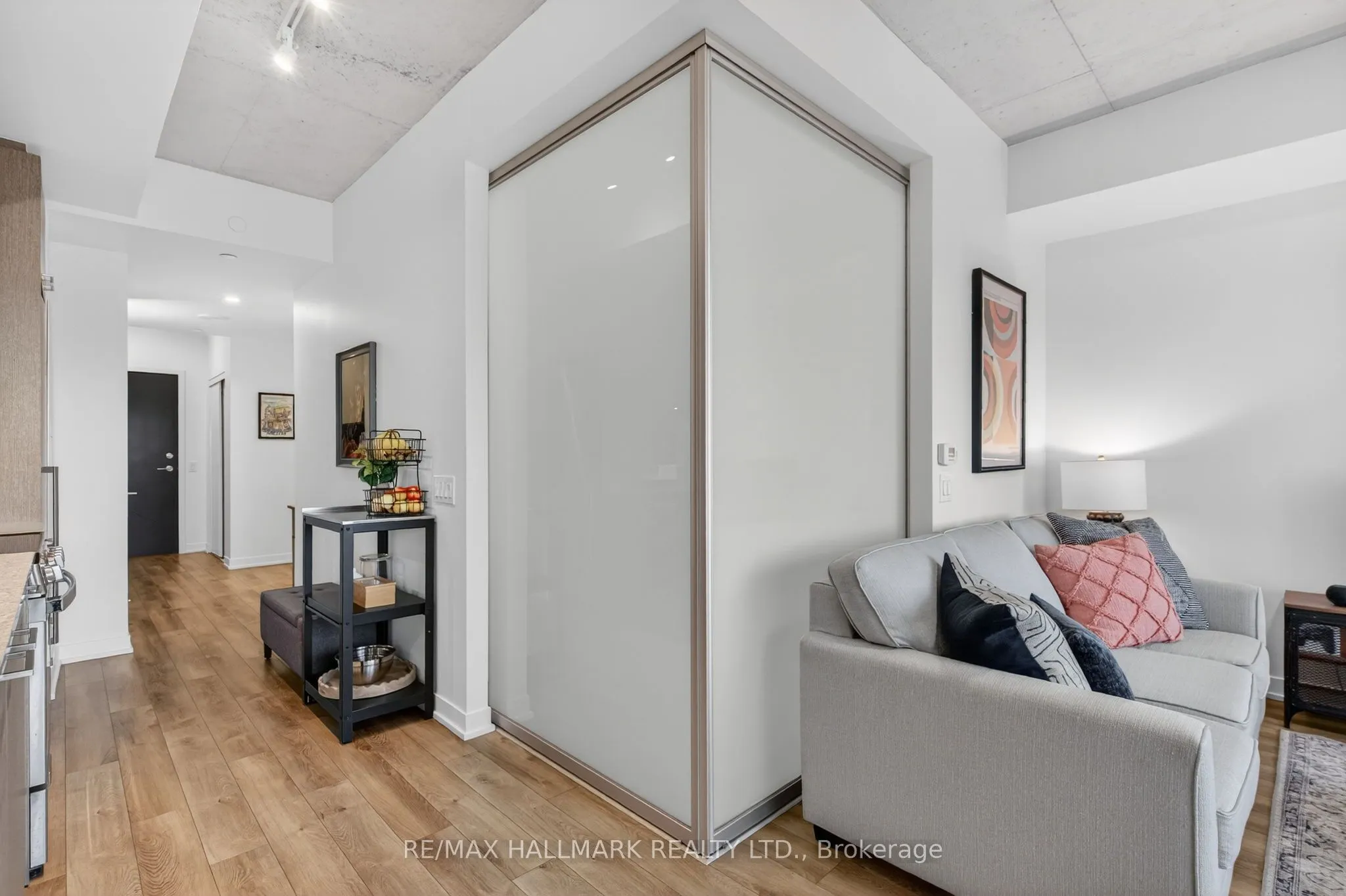 1808 St. Clair Avenue W #304