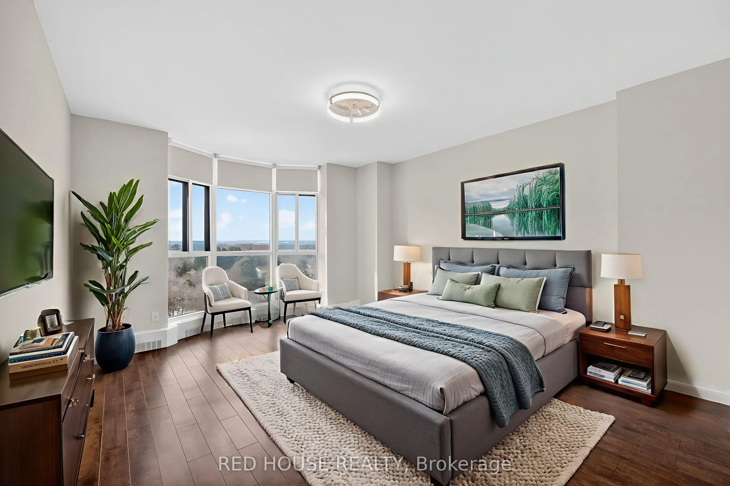 5250 Lakeshore Road #809