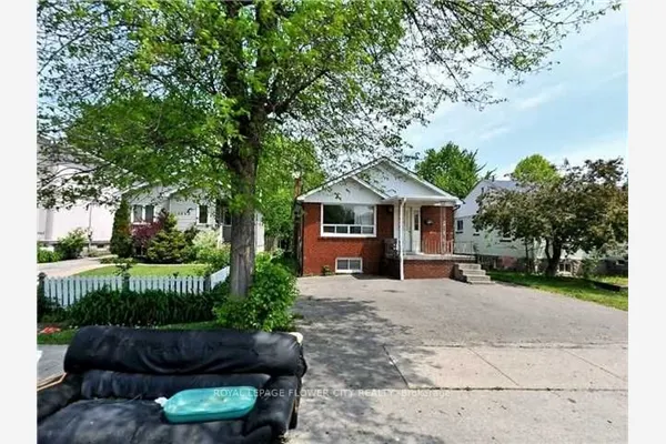 1041 Cawthra Road