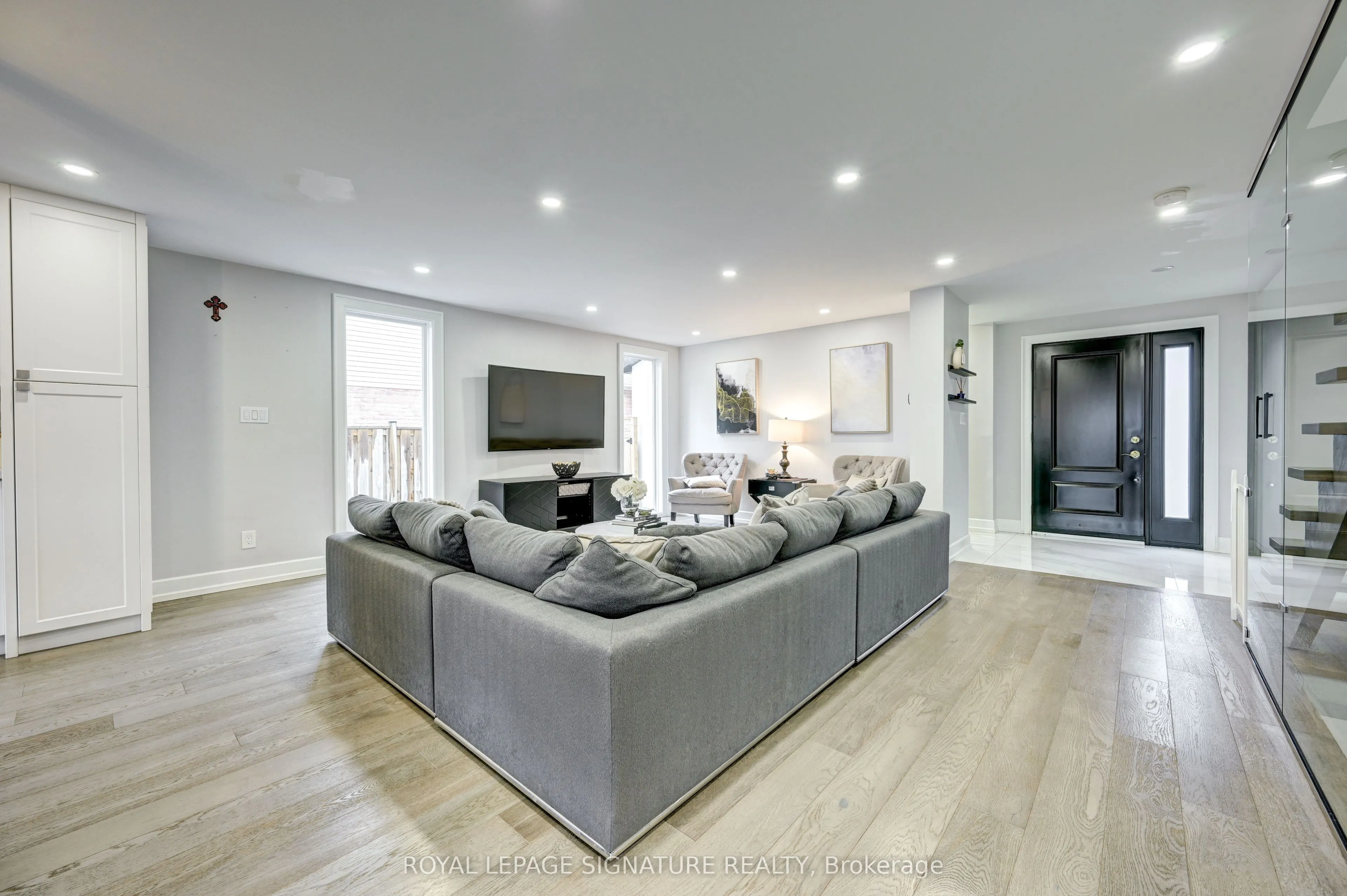 3035 Saracen Court