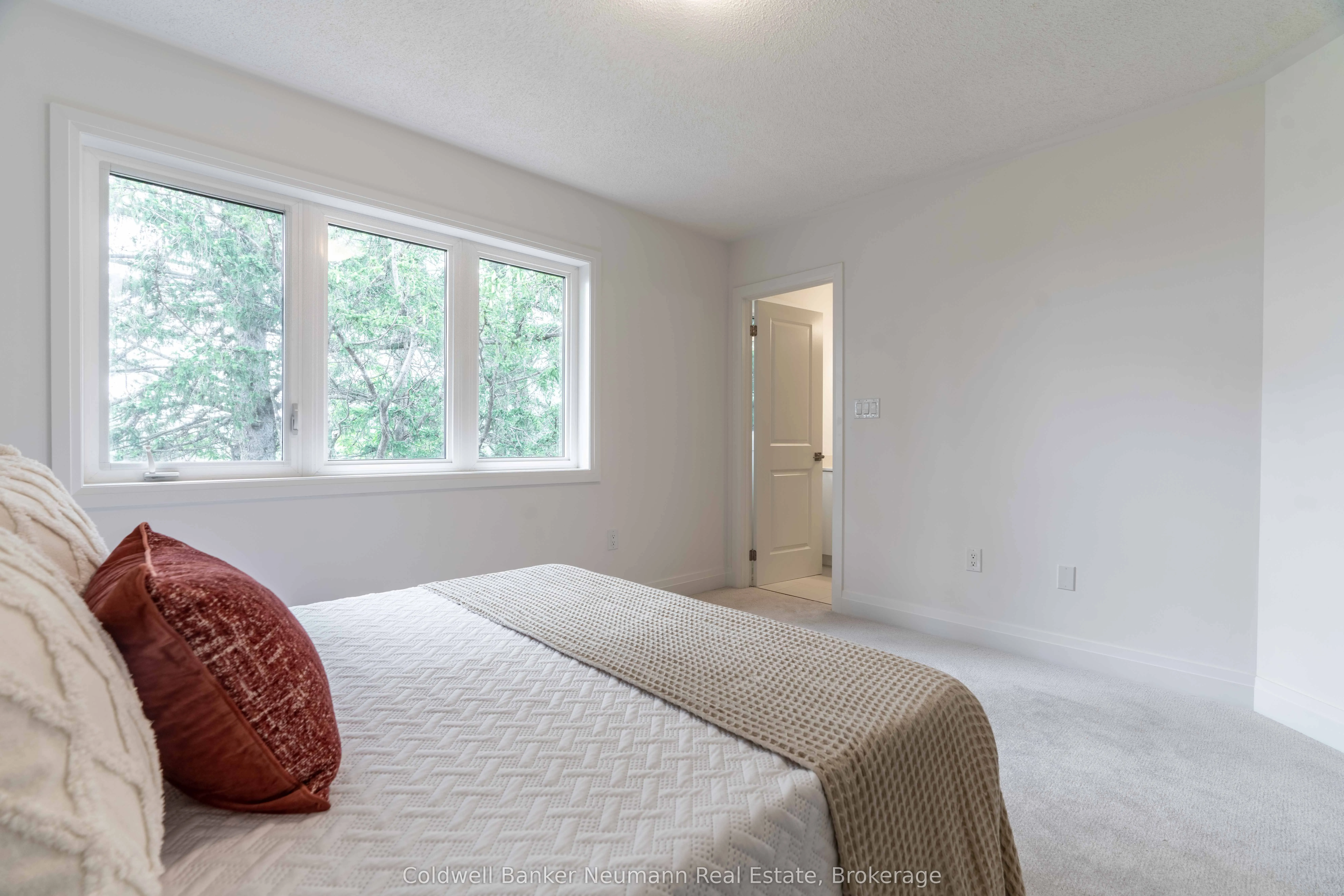 11 Briar Court