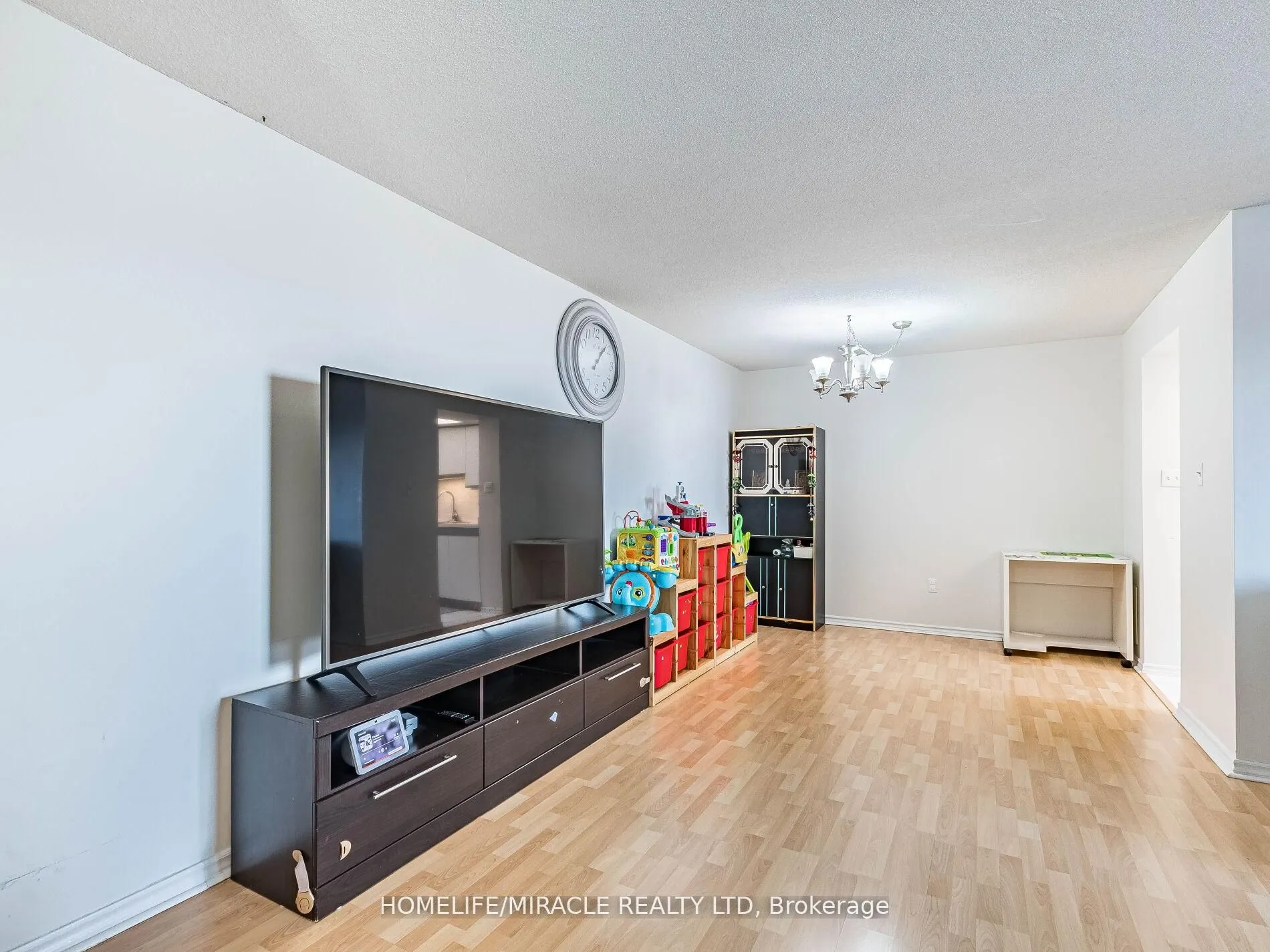 30 Malta Avenue #1809