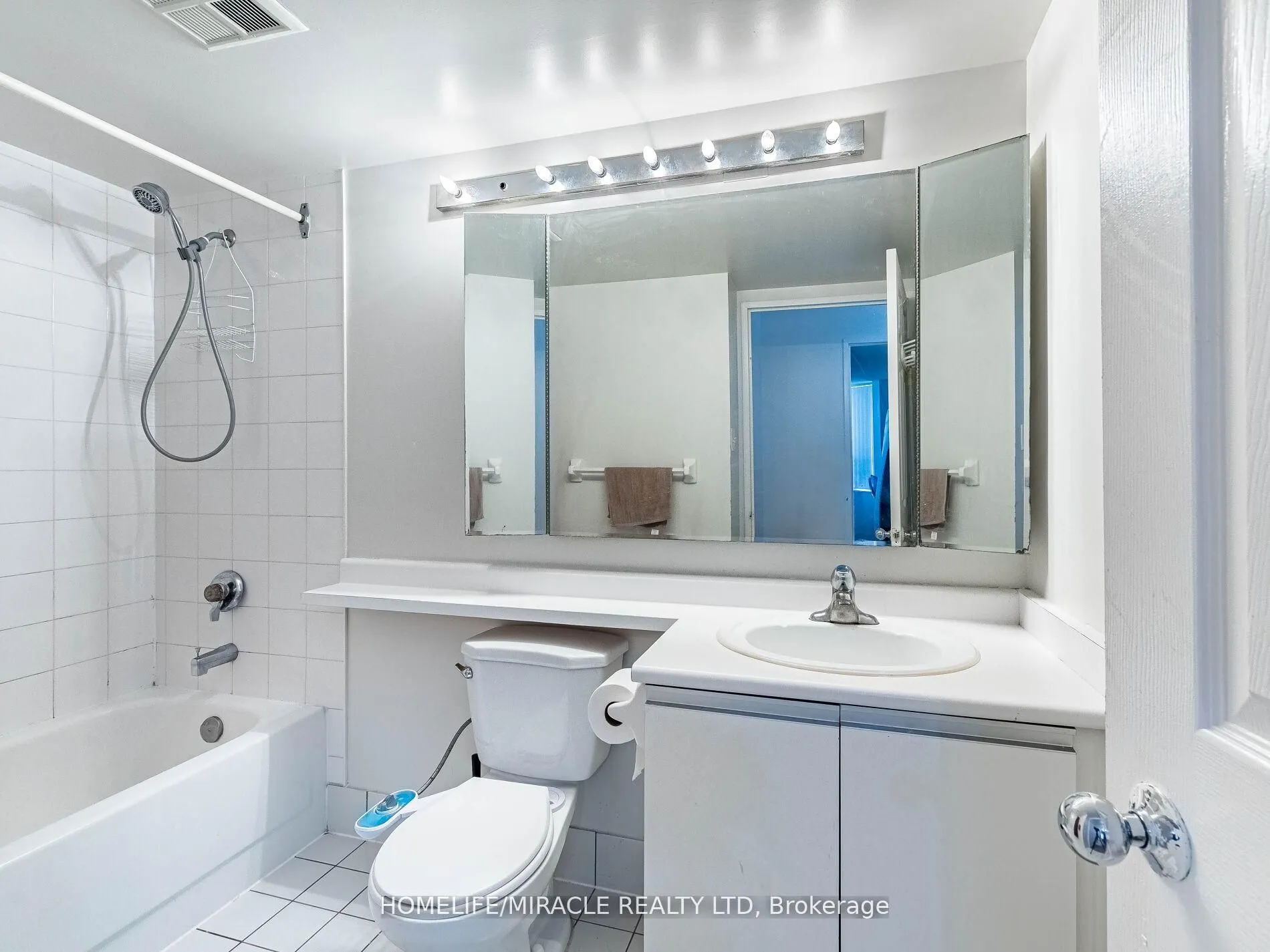 30 Malta Avenue #1809