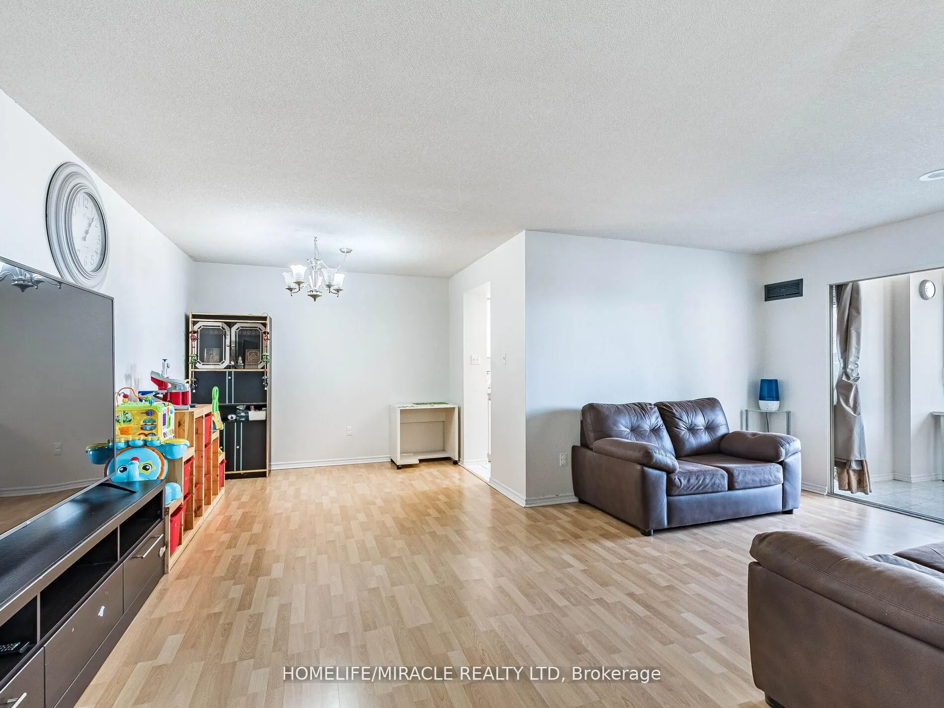 30 Malta Avenue #1809