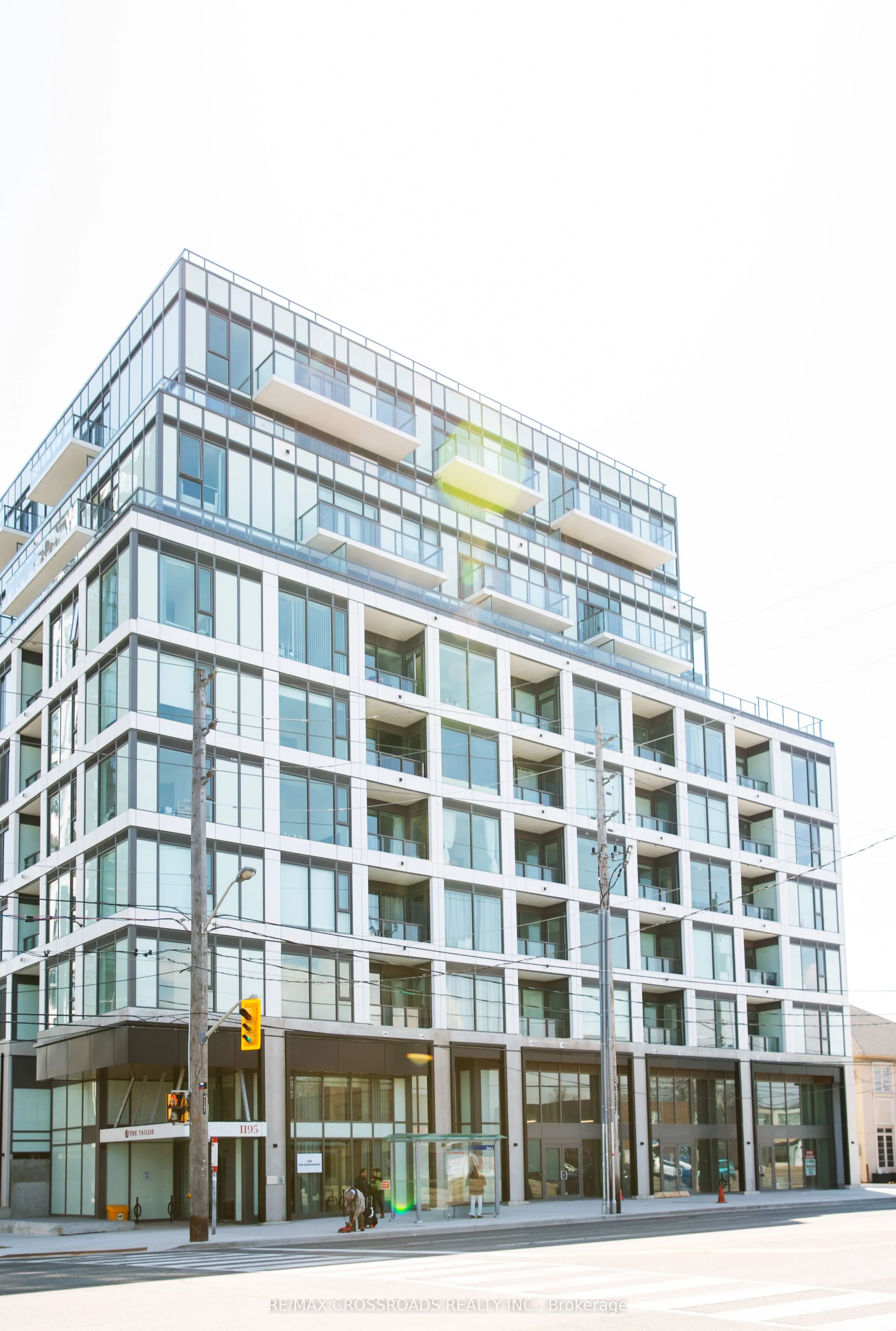 1195 The Queensway #406