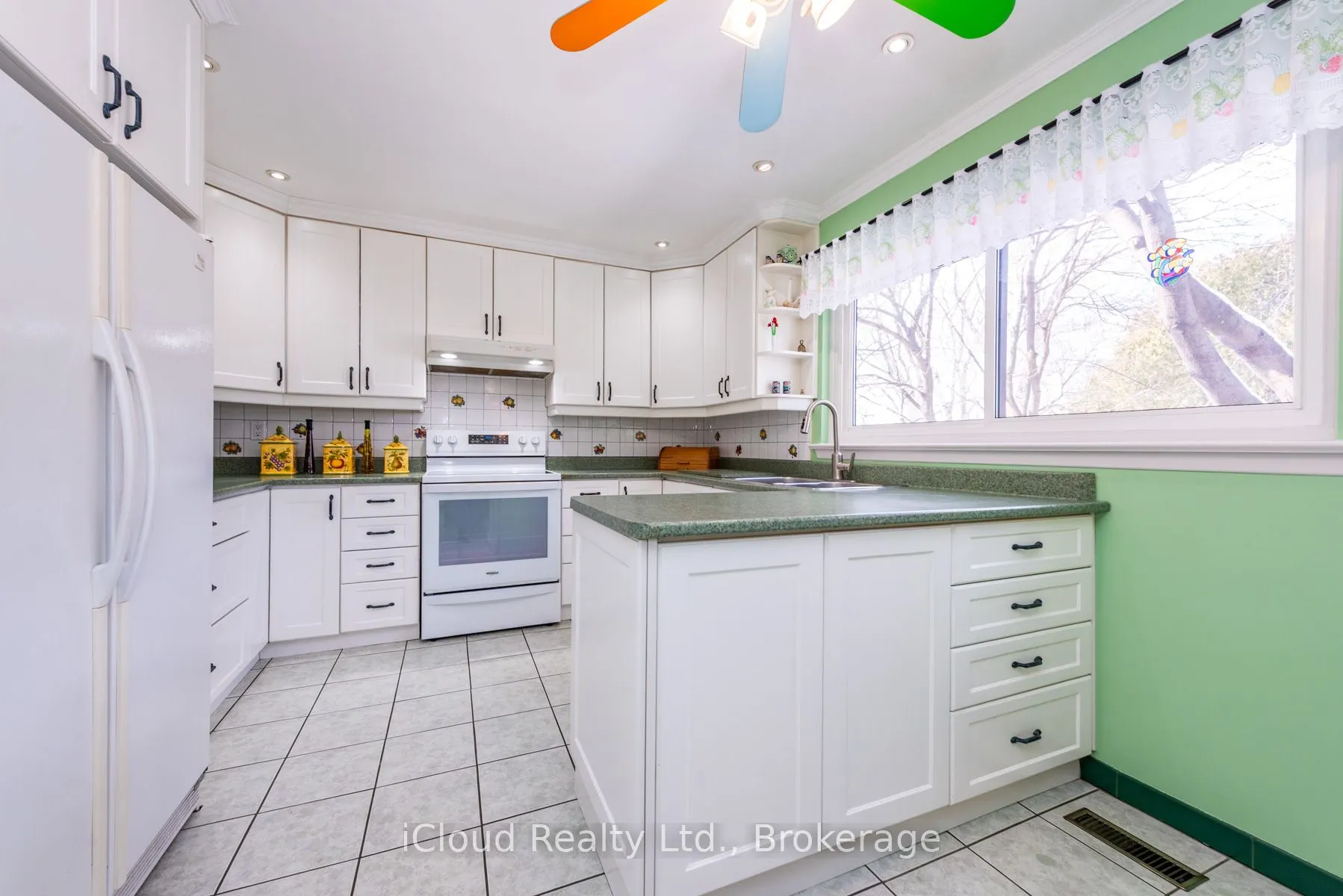 46 Dearbourne Boulevard #56