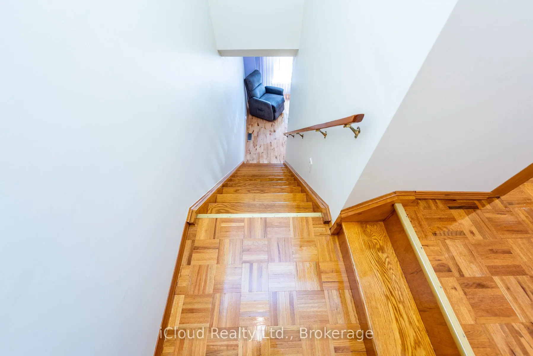 46 Dearbourne Boulevard #56