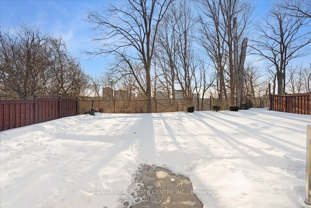 64 Aviemore Drive
