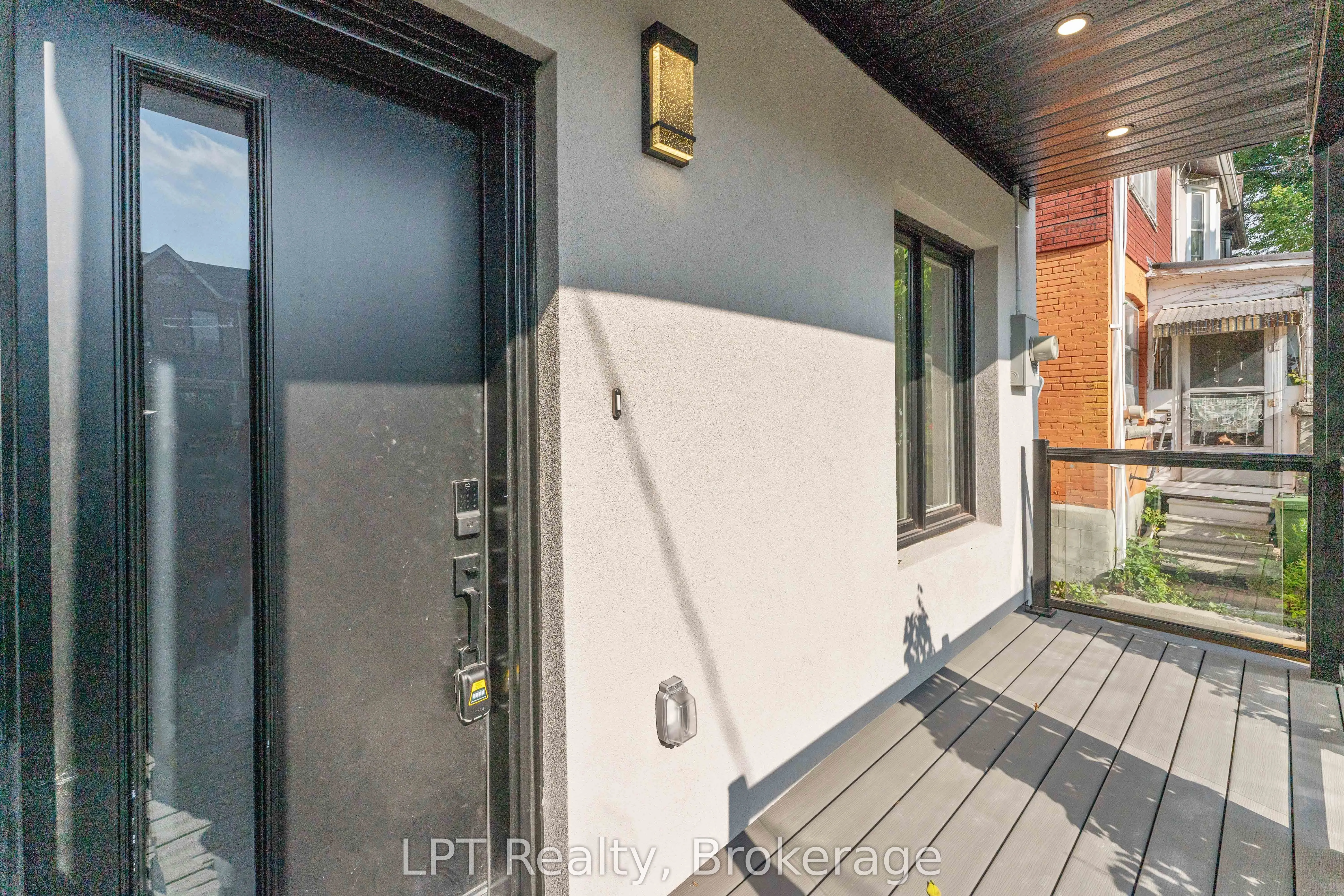 204 Franklin Avenue