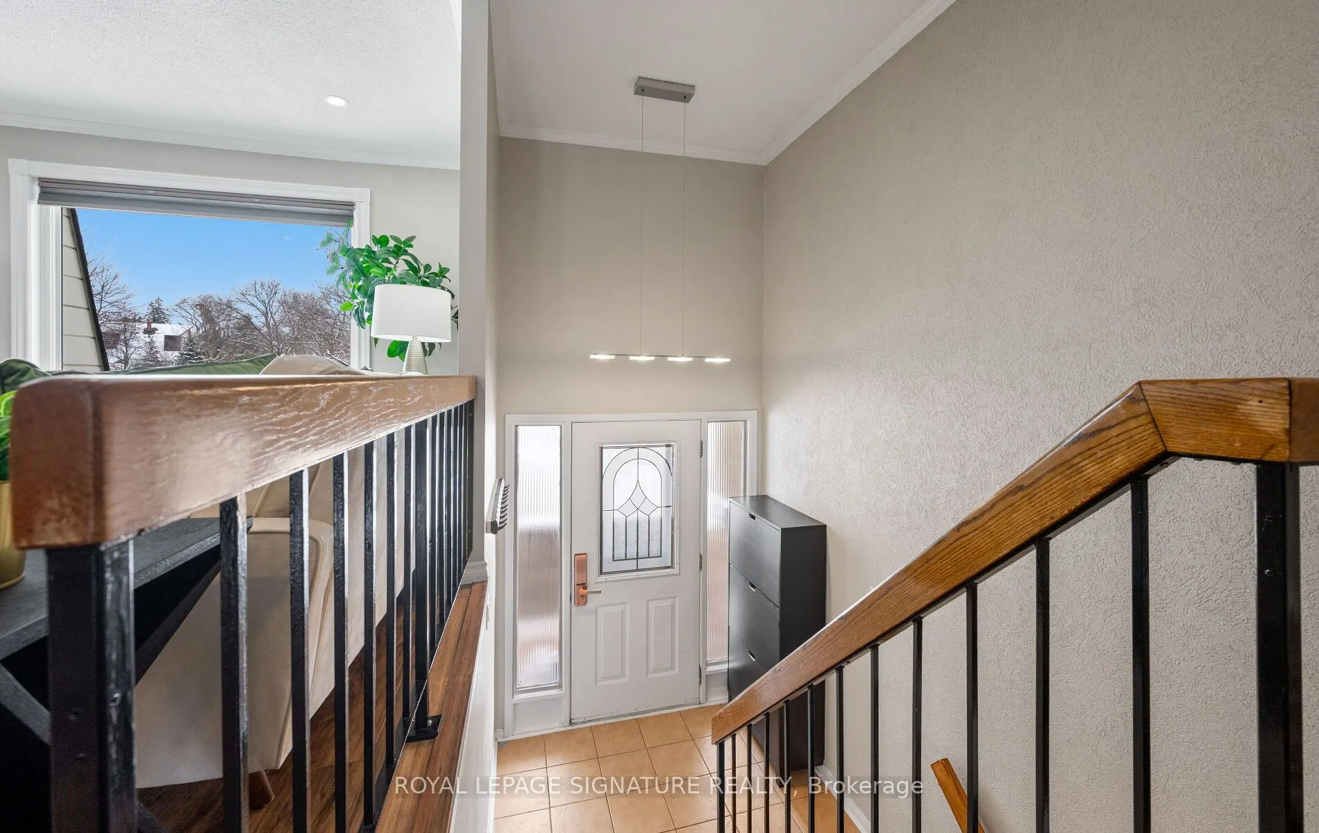 6943 Estoril Road