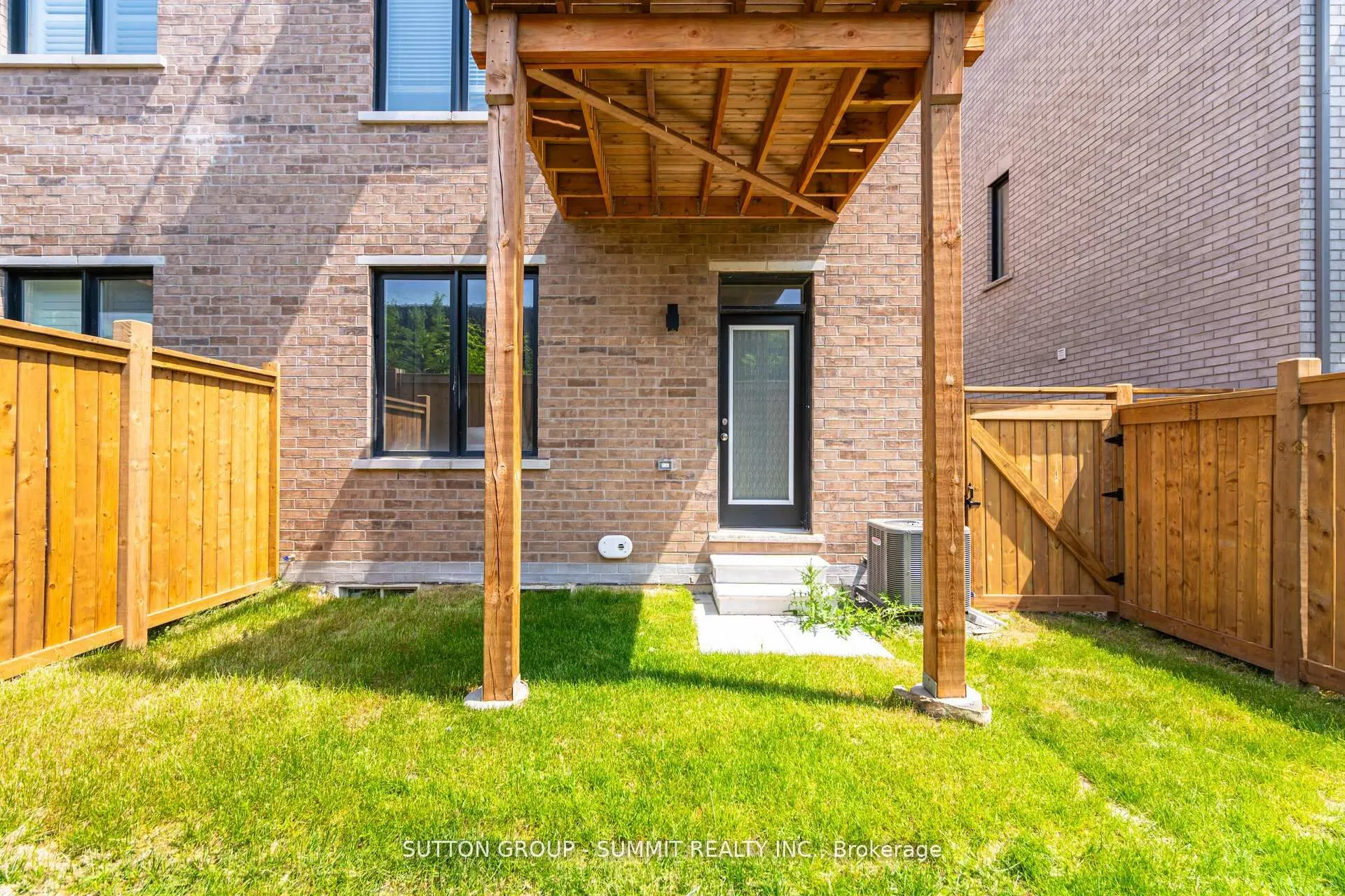 5206 Viola Desmond Drive