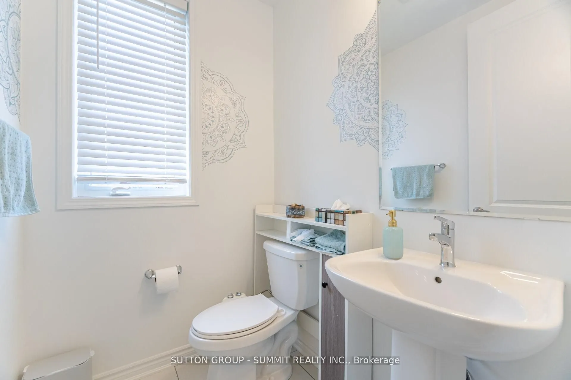 5206 Viola Desmond Drive