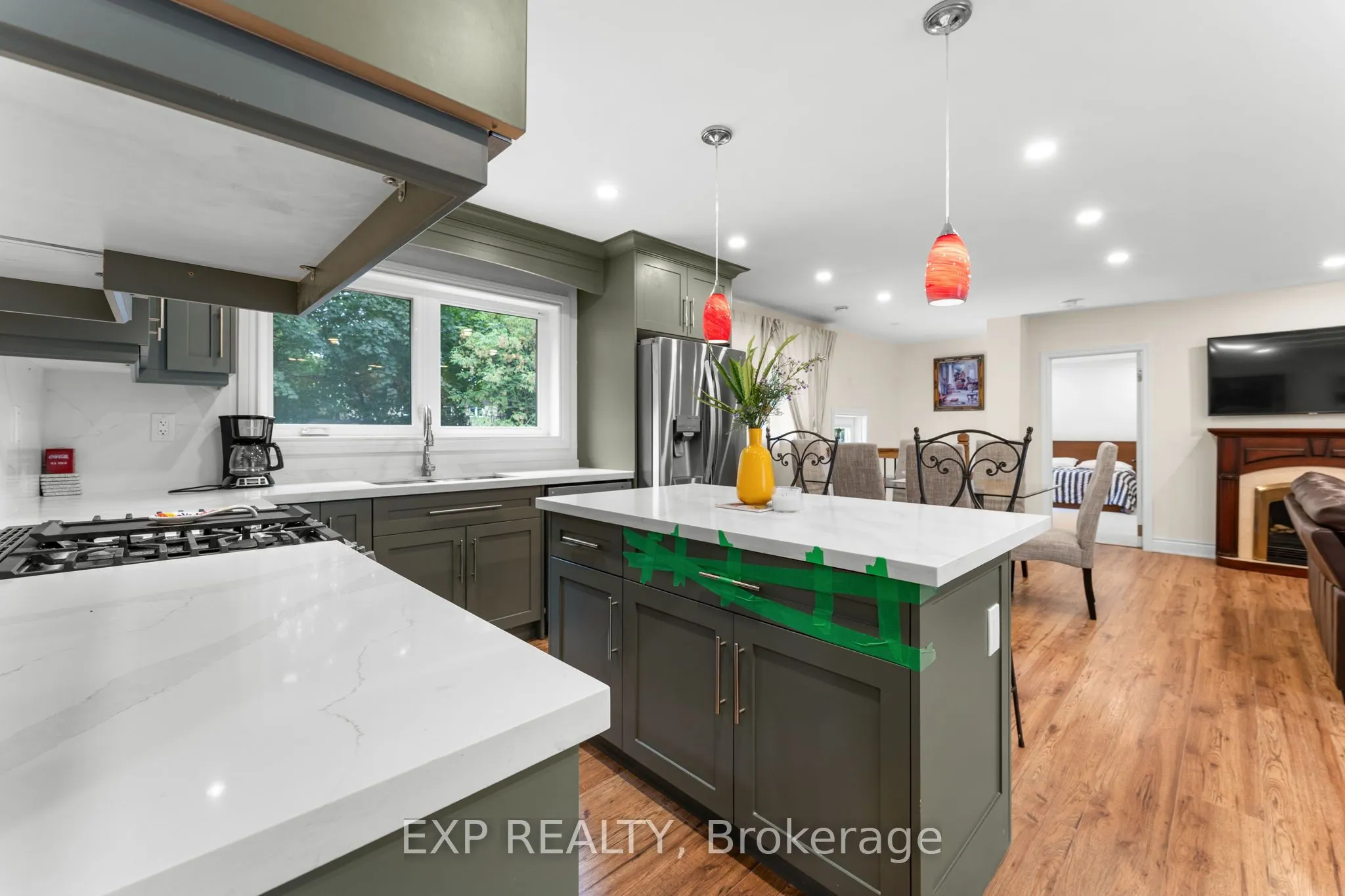 208 Glen Oak Drive