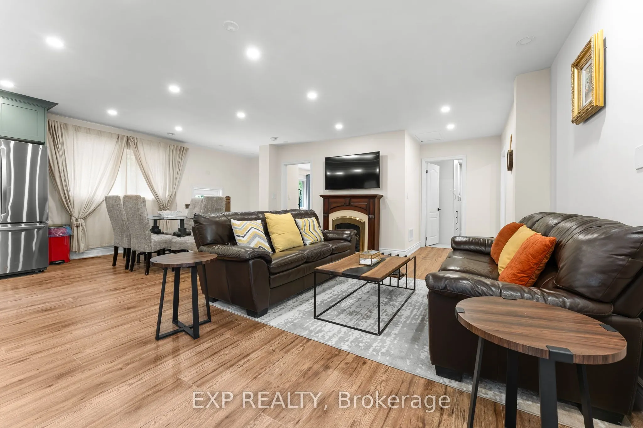 208 Glen Oak Drive