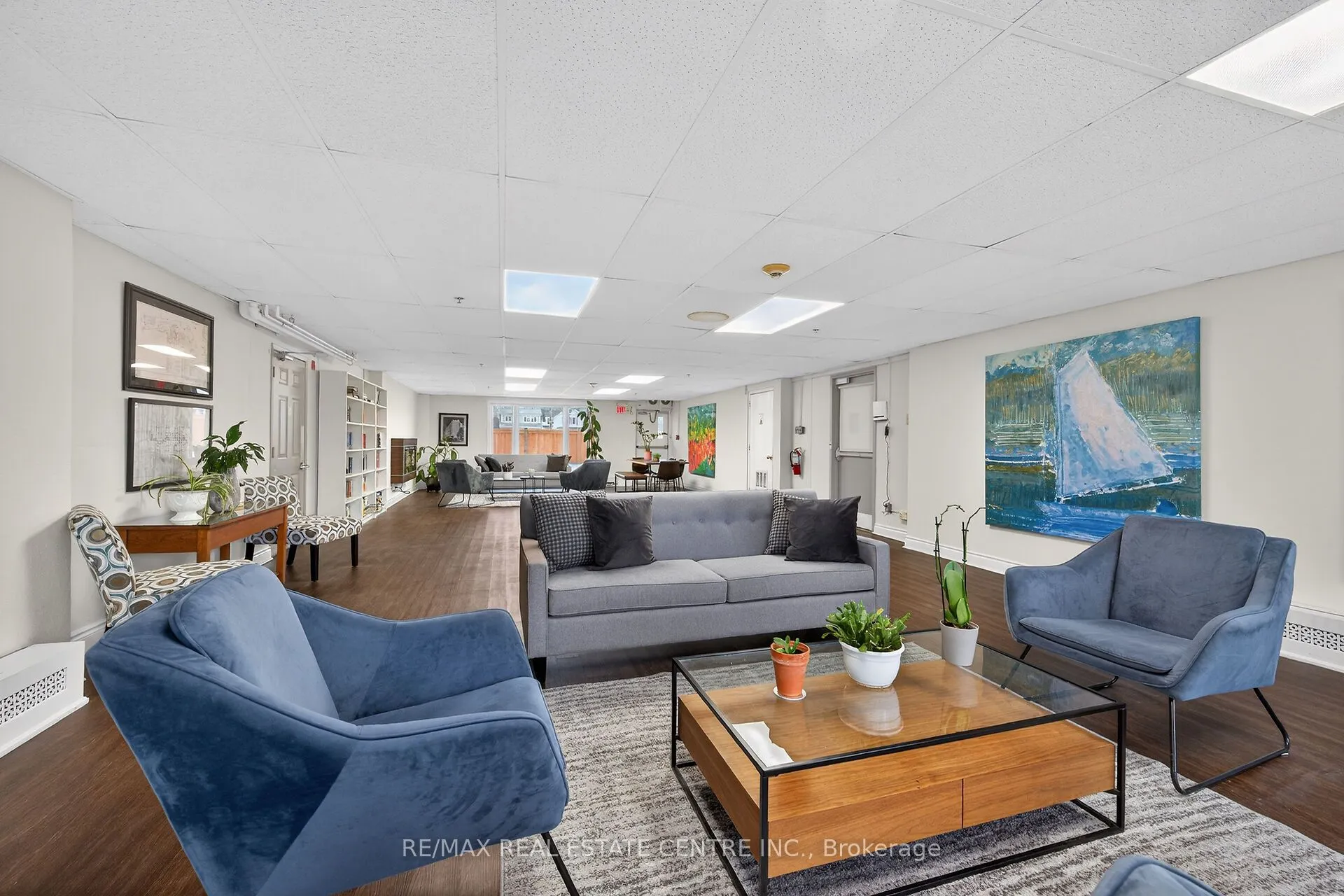 212 Kerr Street #702