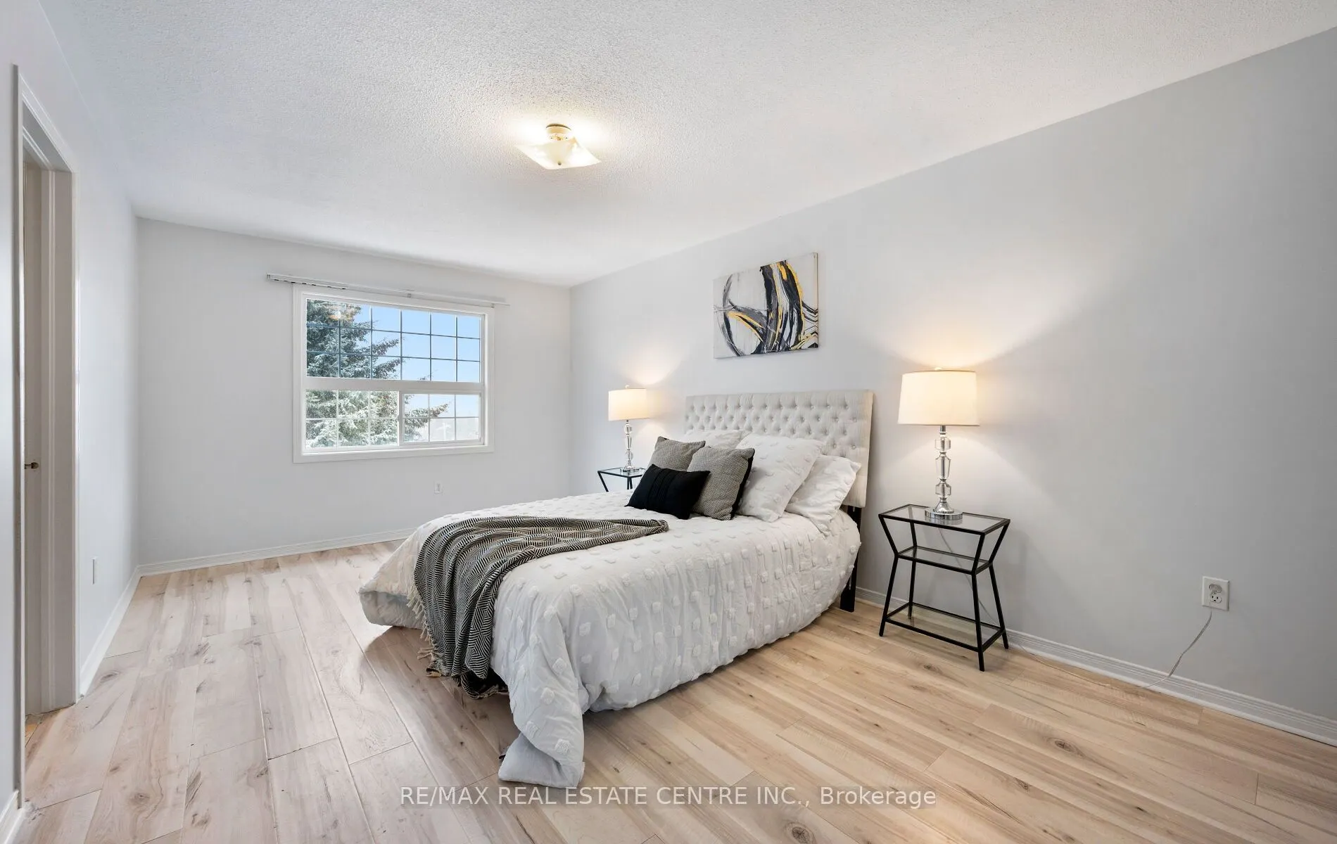 15 Revelstoke Place