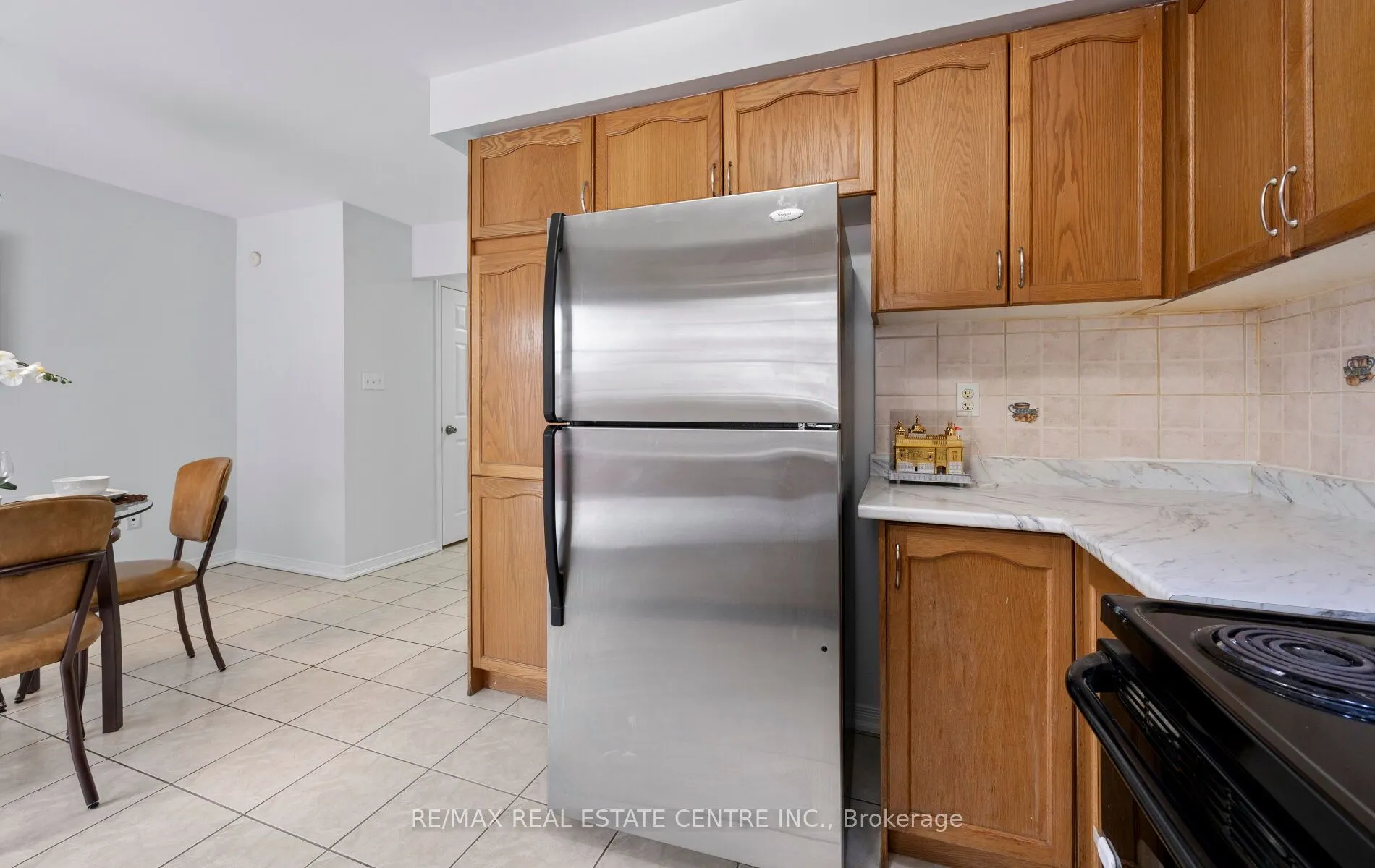 15 Revelstoke Place