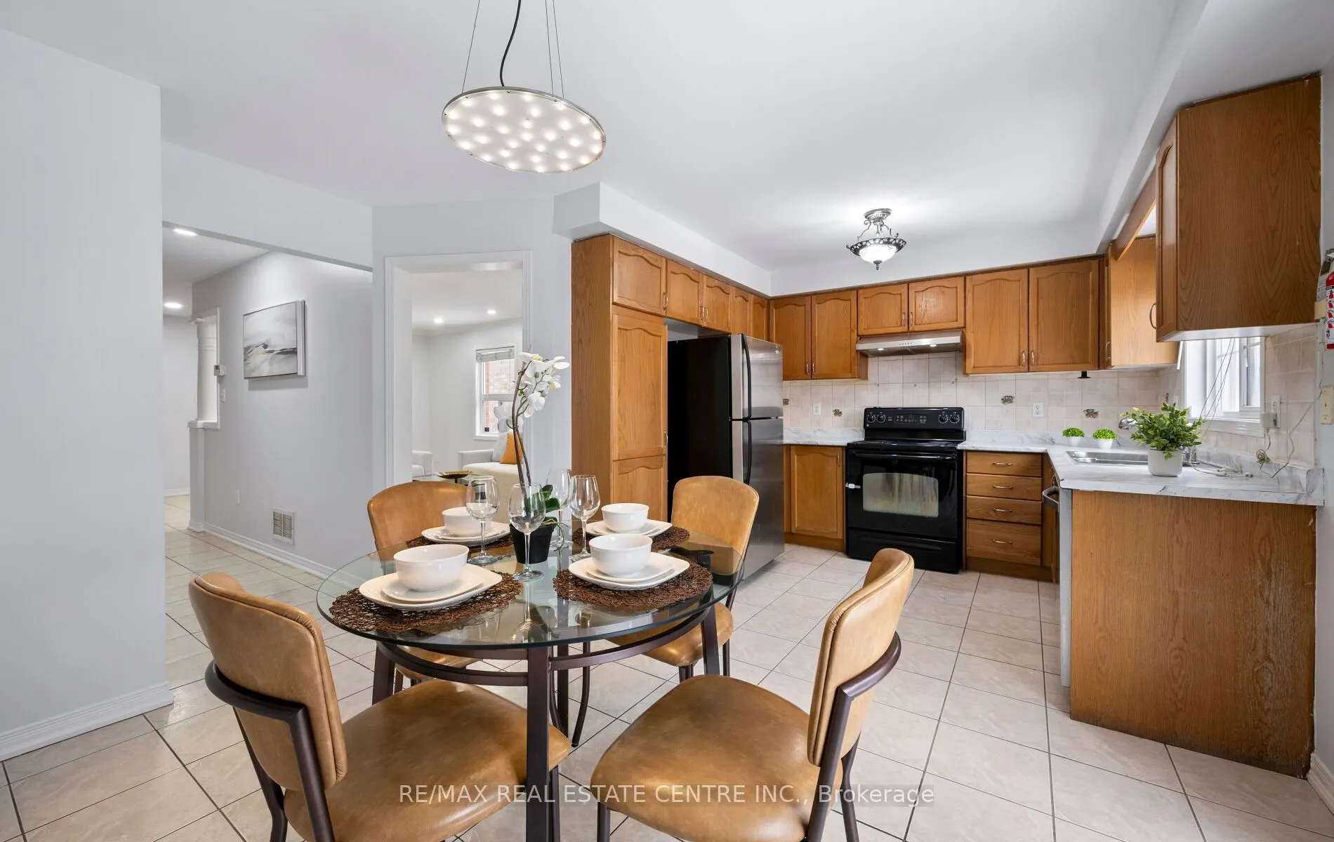 15 Revelstoke Place