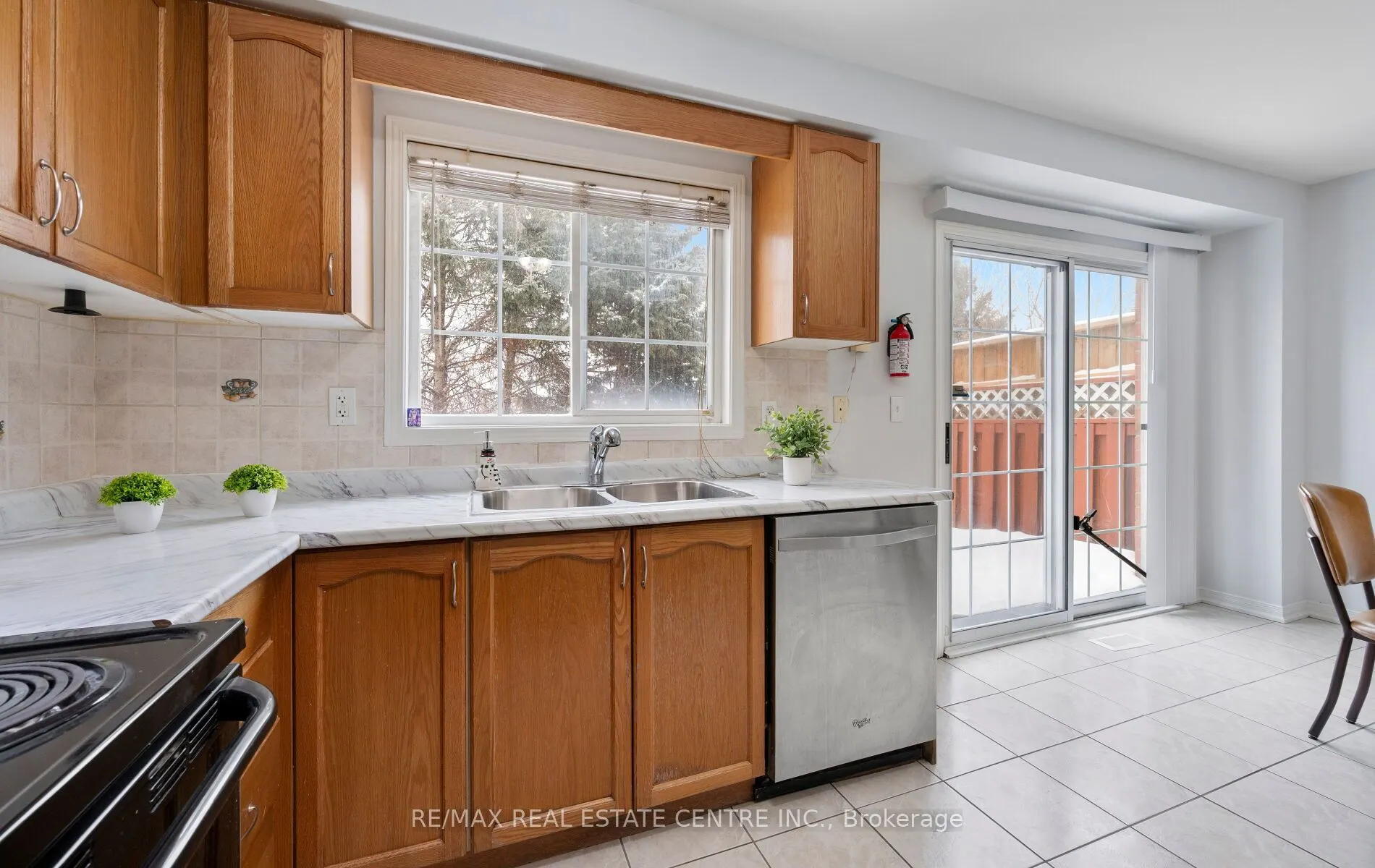 15 Revelstoke Place