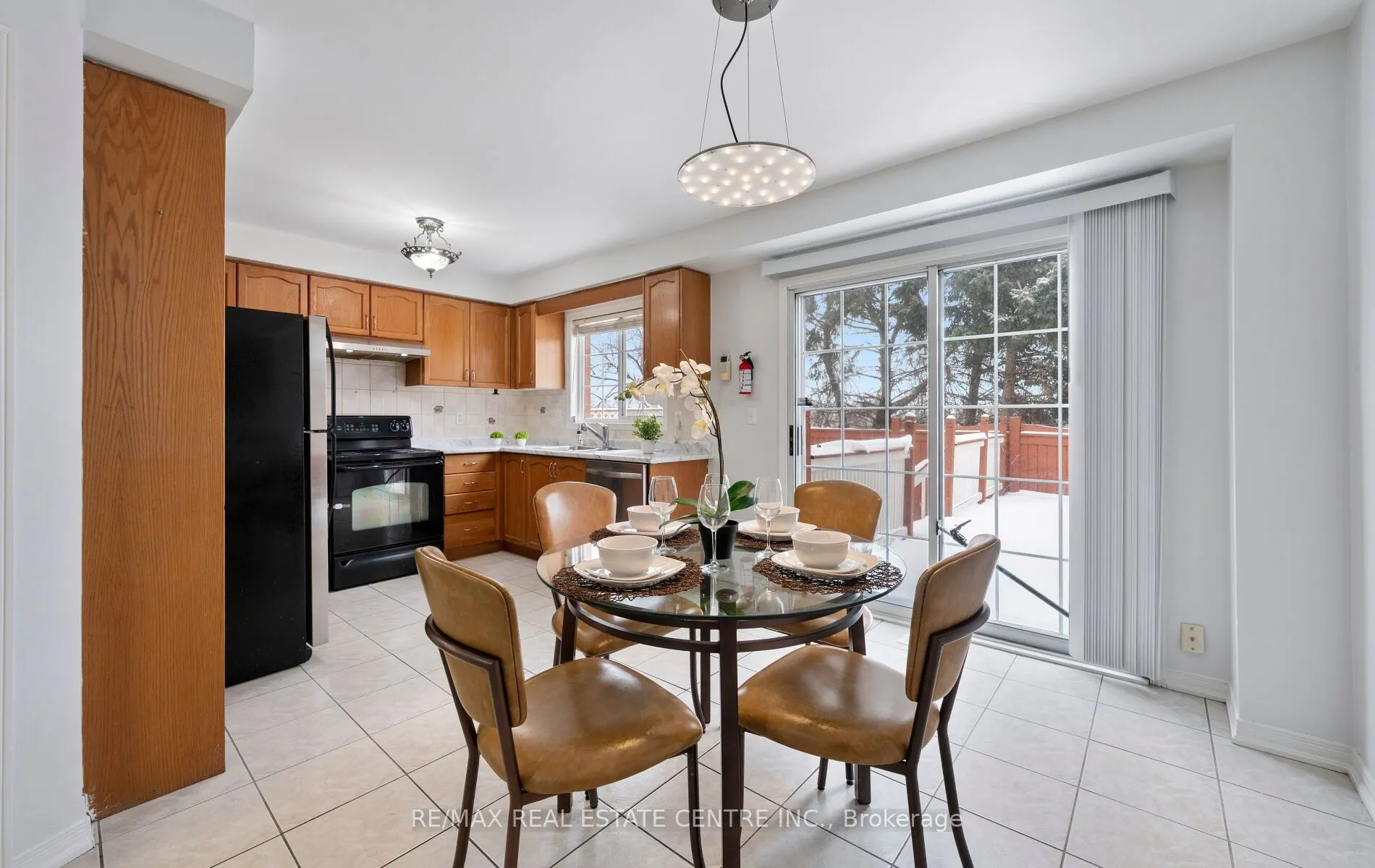 15 Revelstoke Place