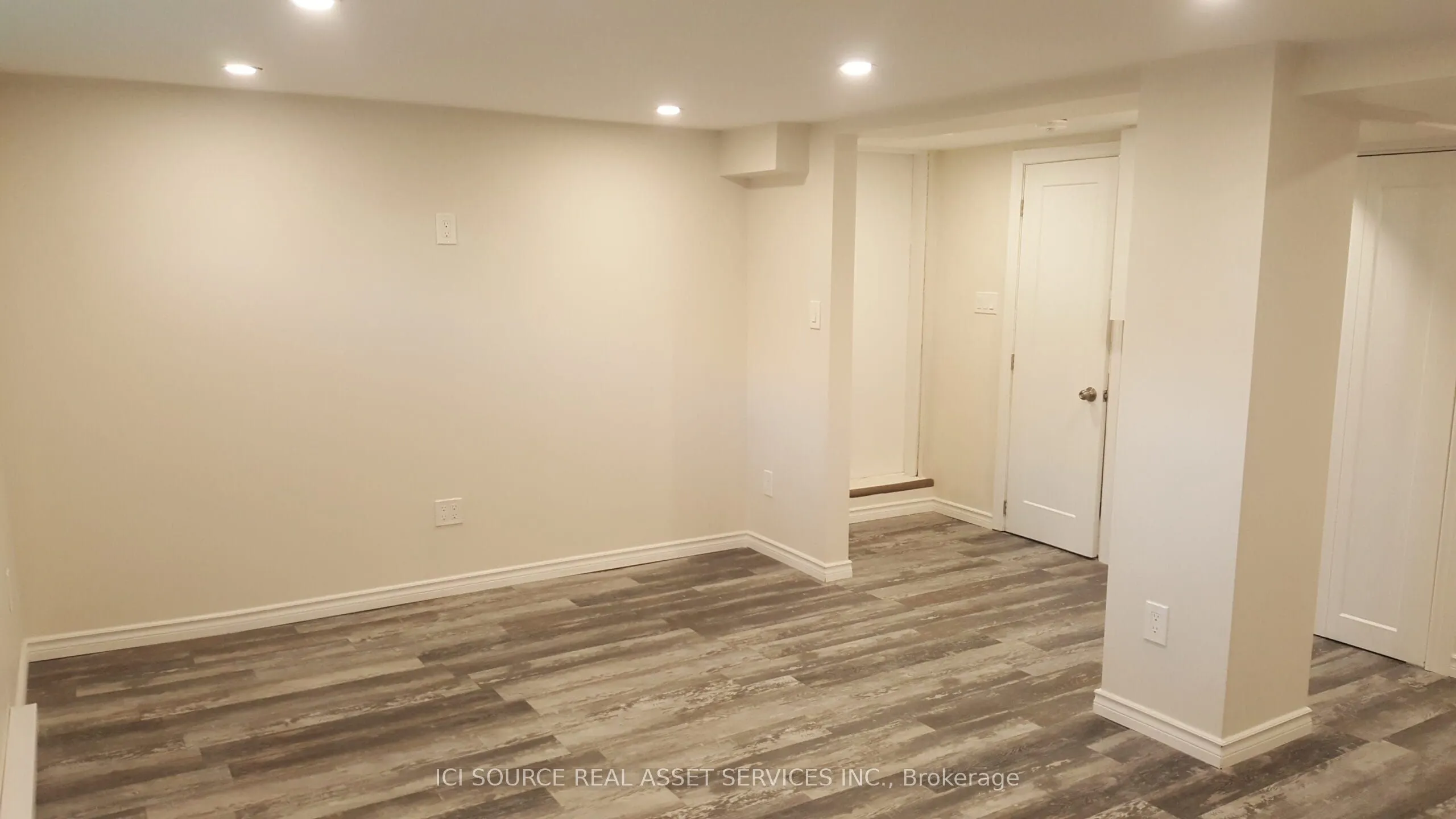 44 Bartonville Avenue W #5
