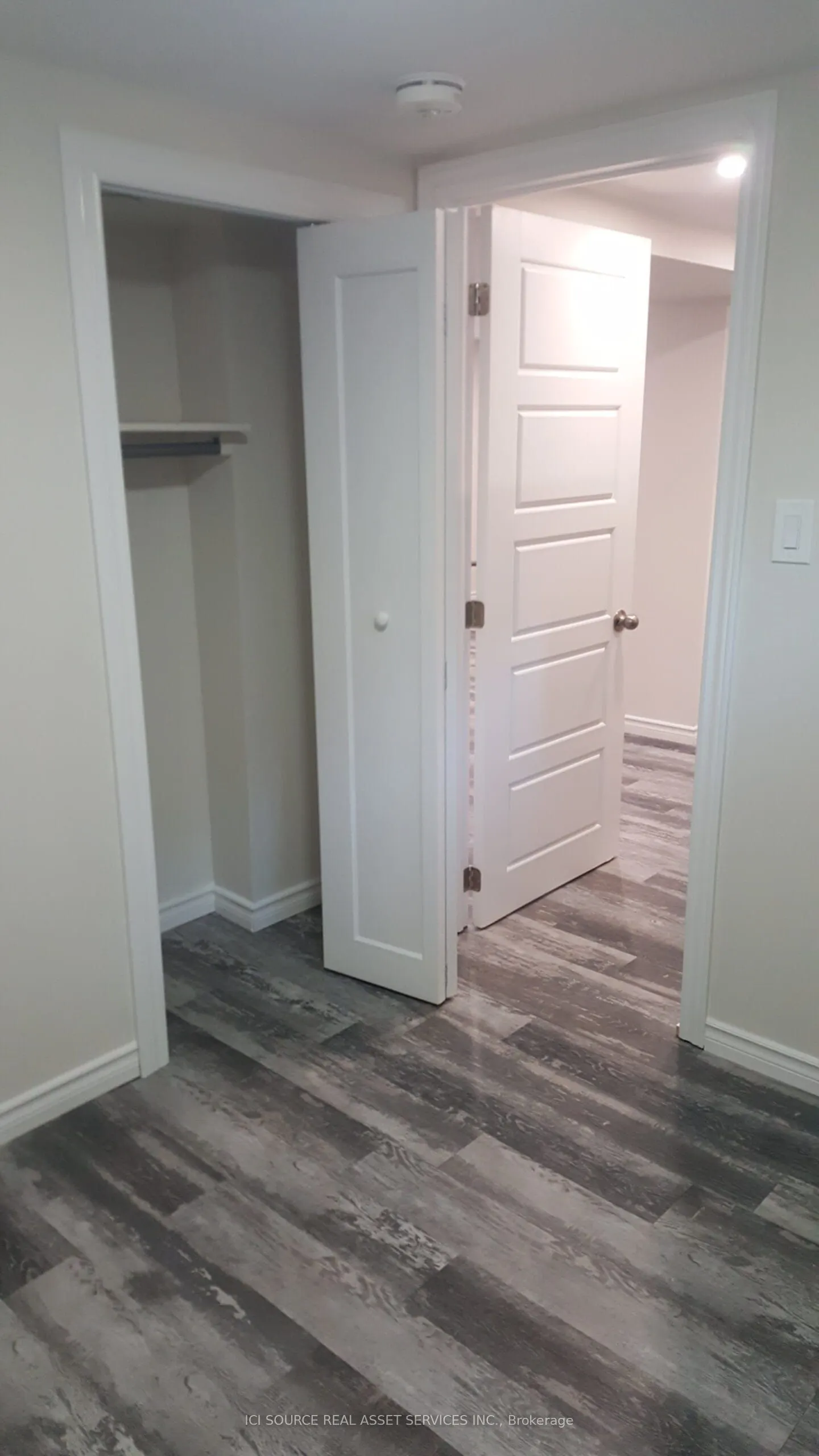 44 Bartonville Avenue W #5