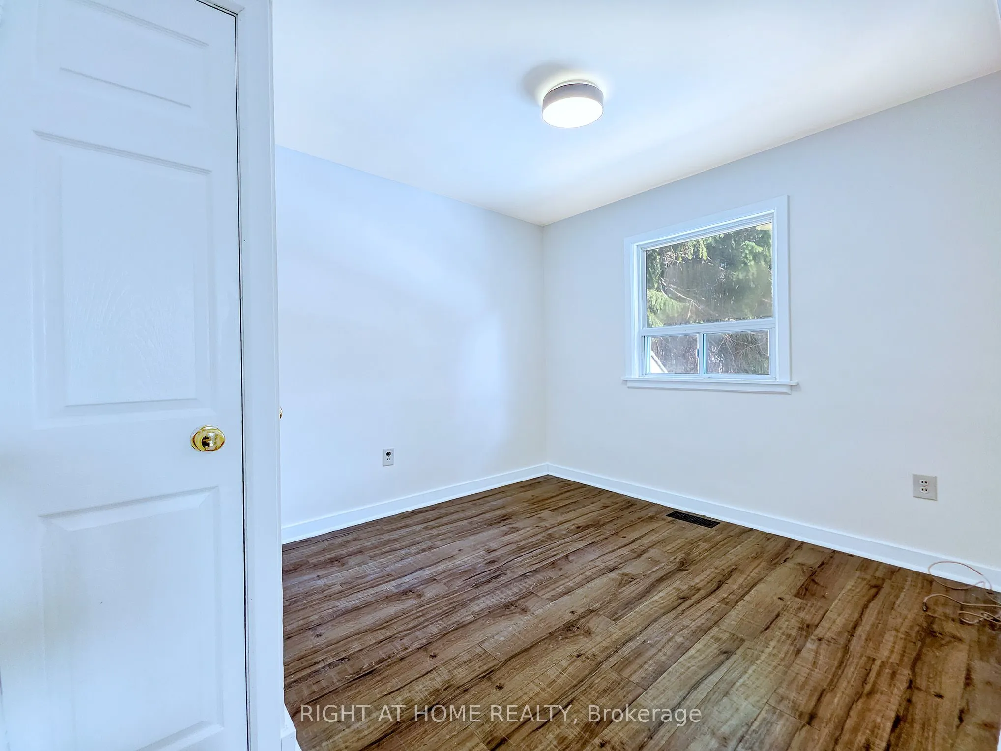 9 Rogers Road