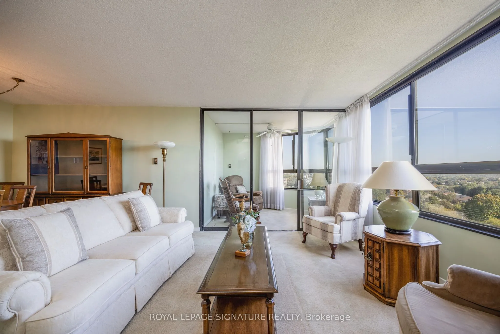 1300 Bloor Street #1405