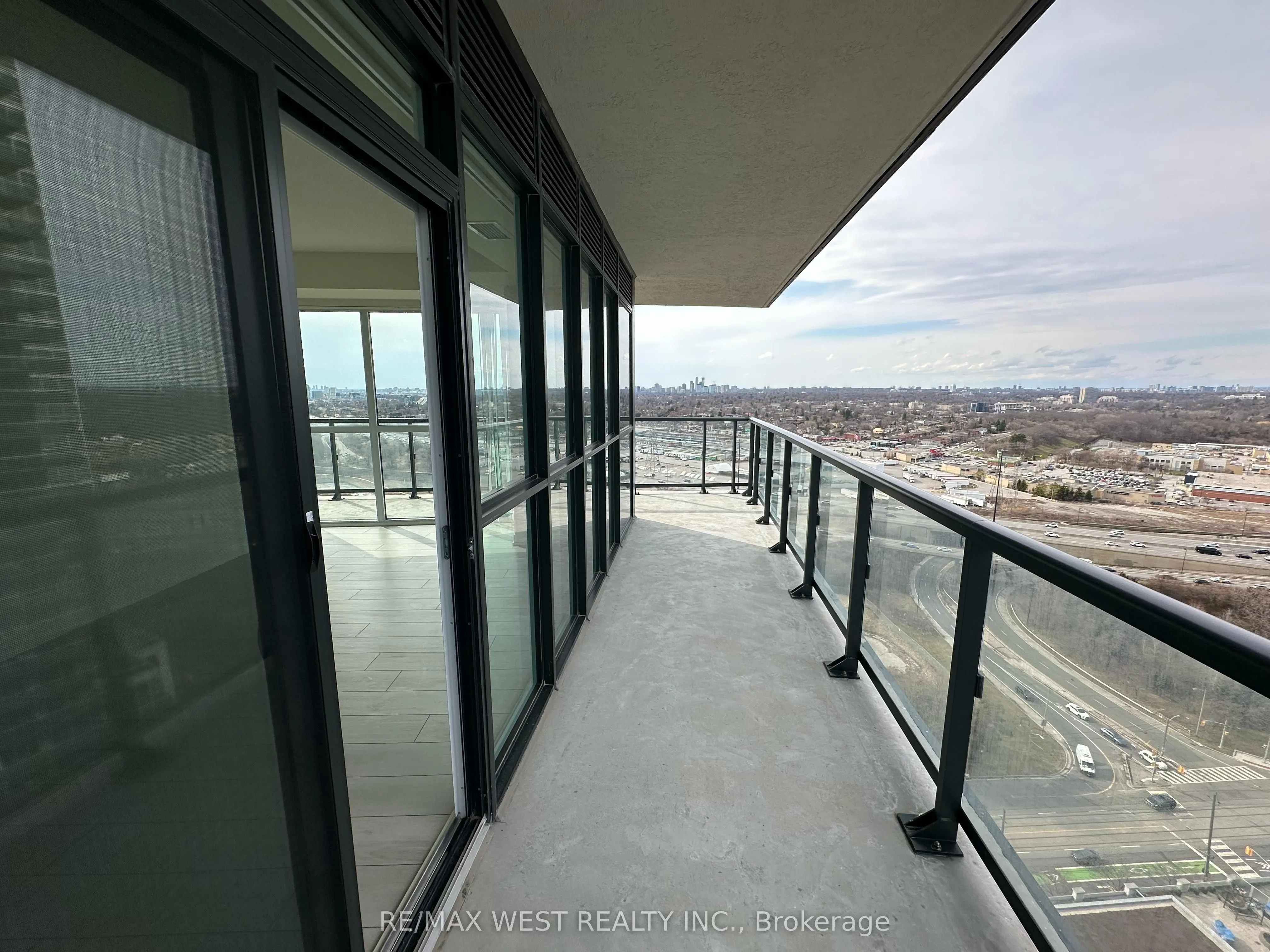 38 Annie Craig Drive #2511