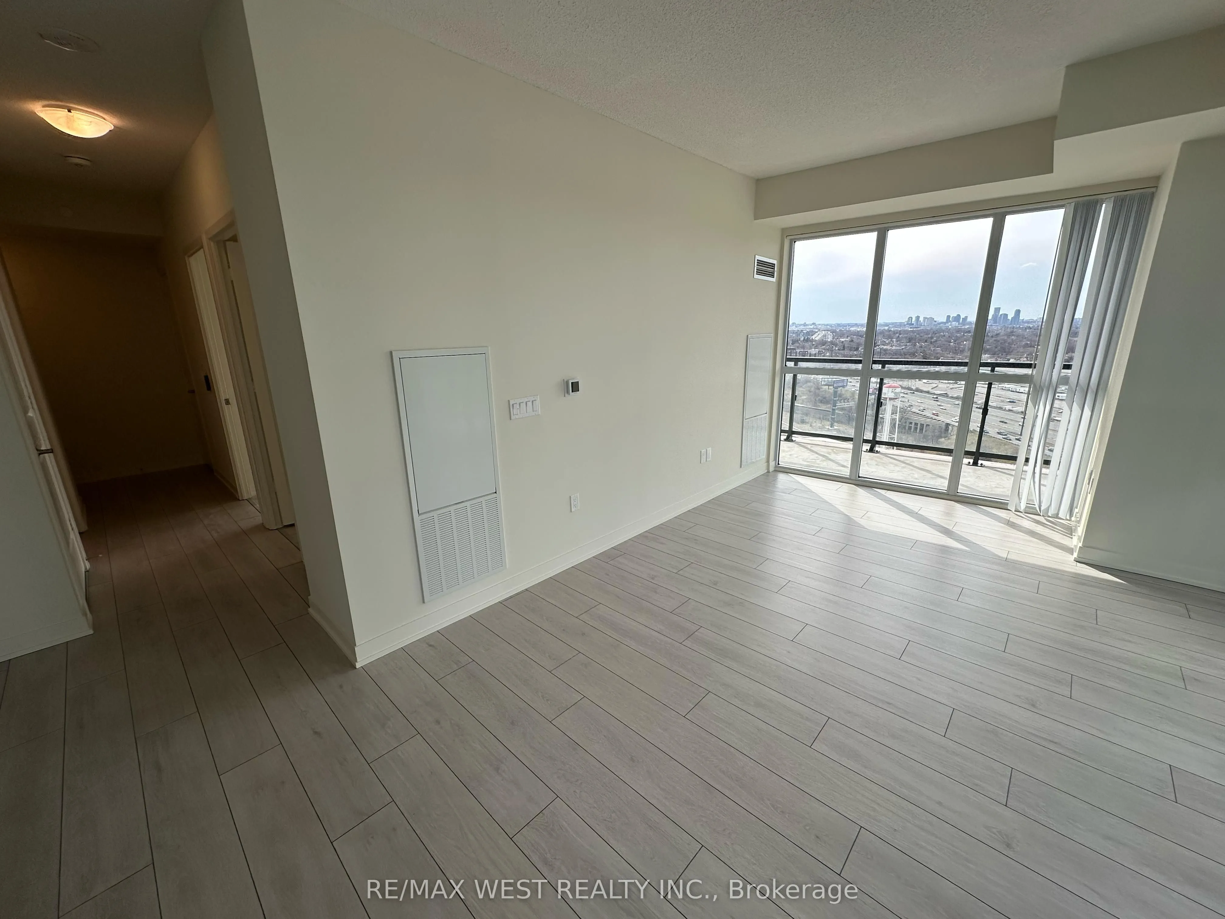 38 Annie Craig Drive #2511