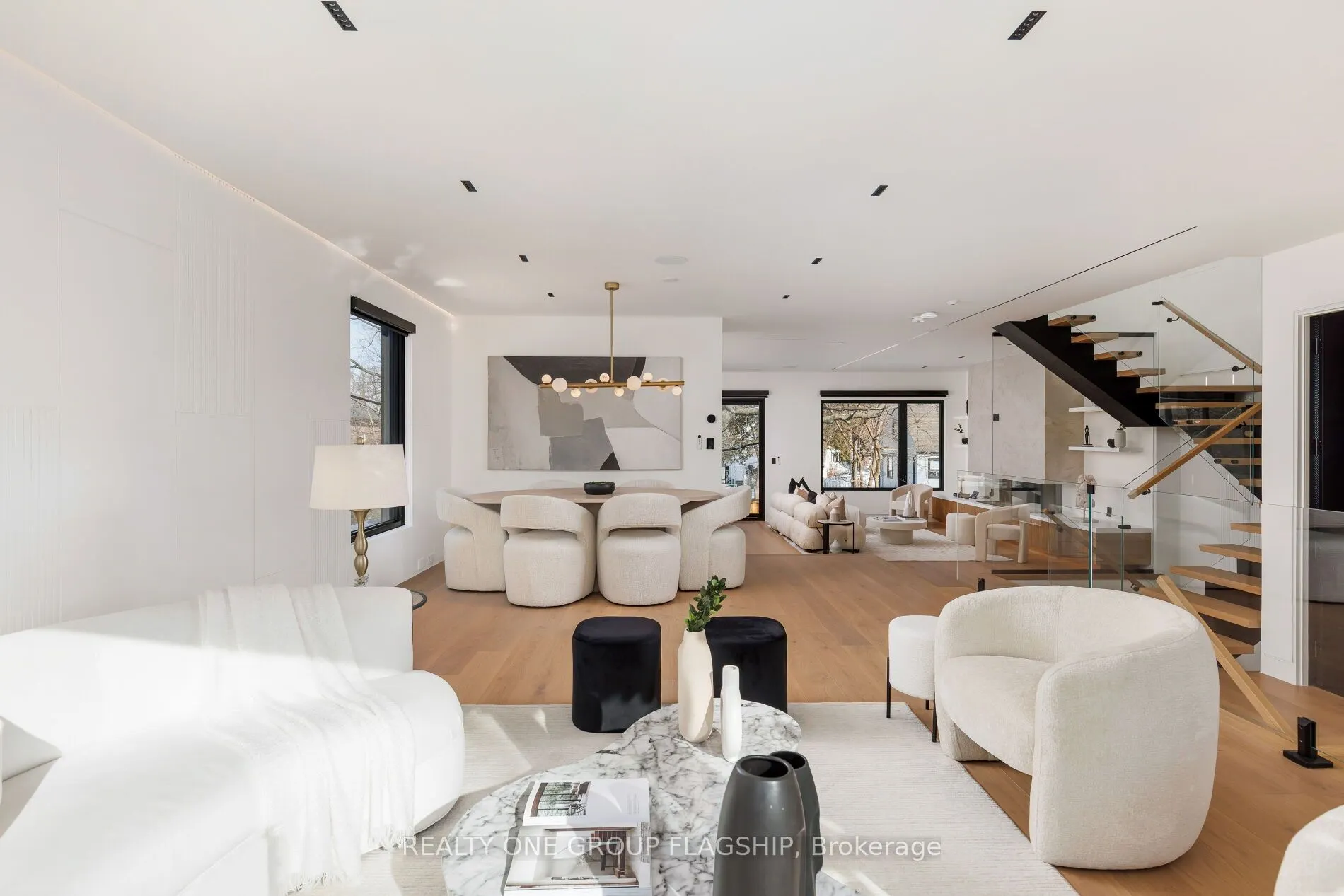 7 Bentley Drive