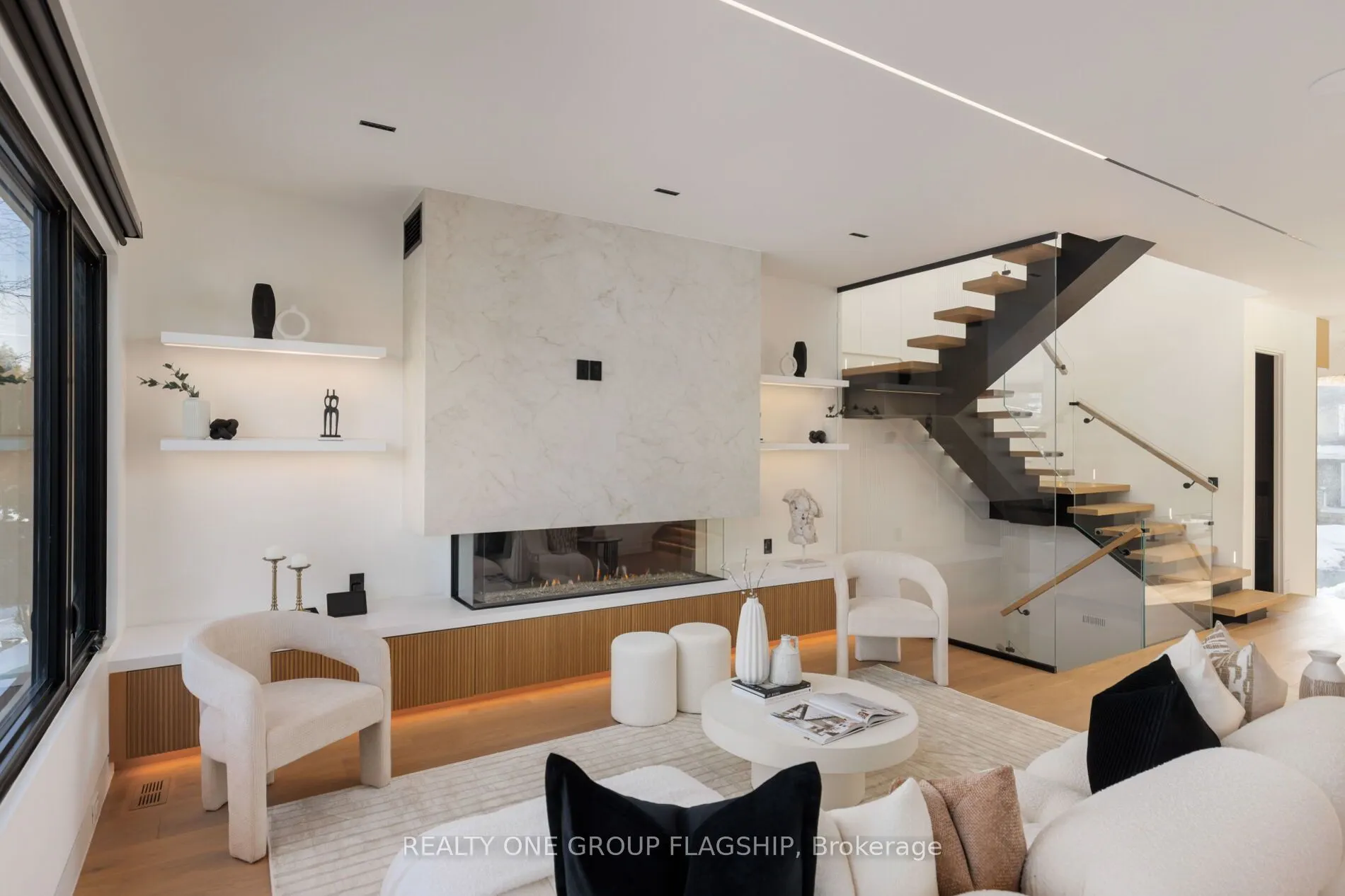 7 Bentley Drive