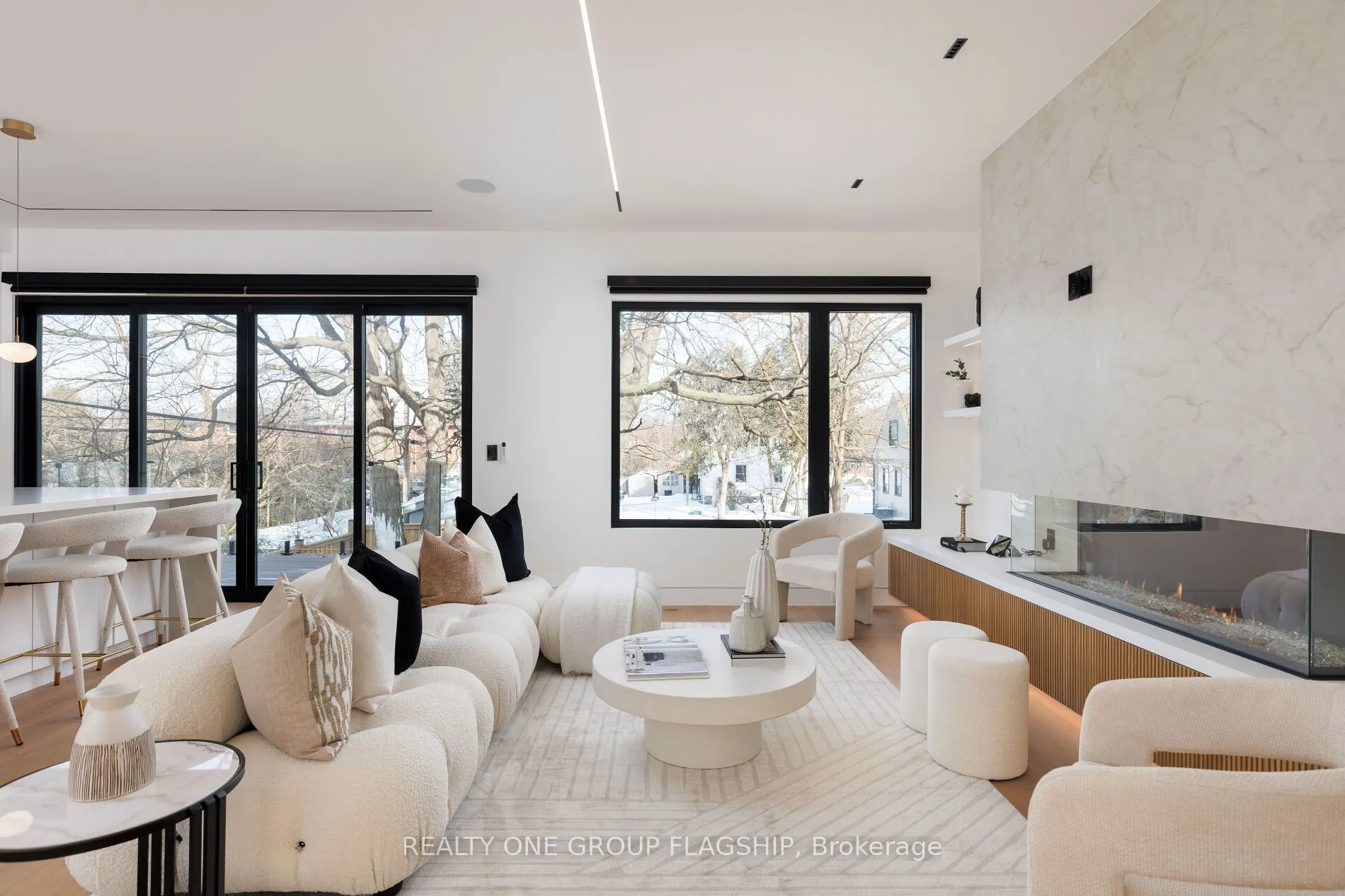 7 Bentley Drive