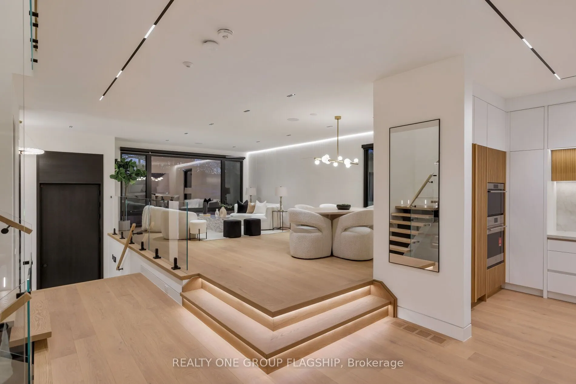 7 Bentley Drive