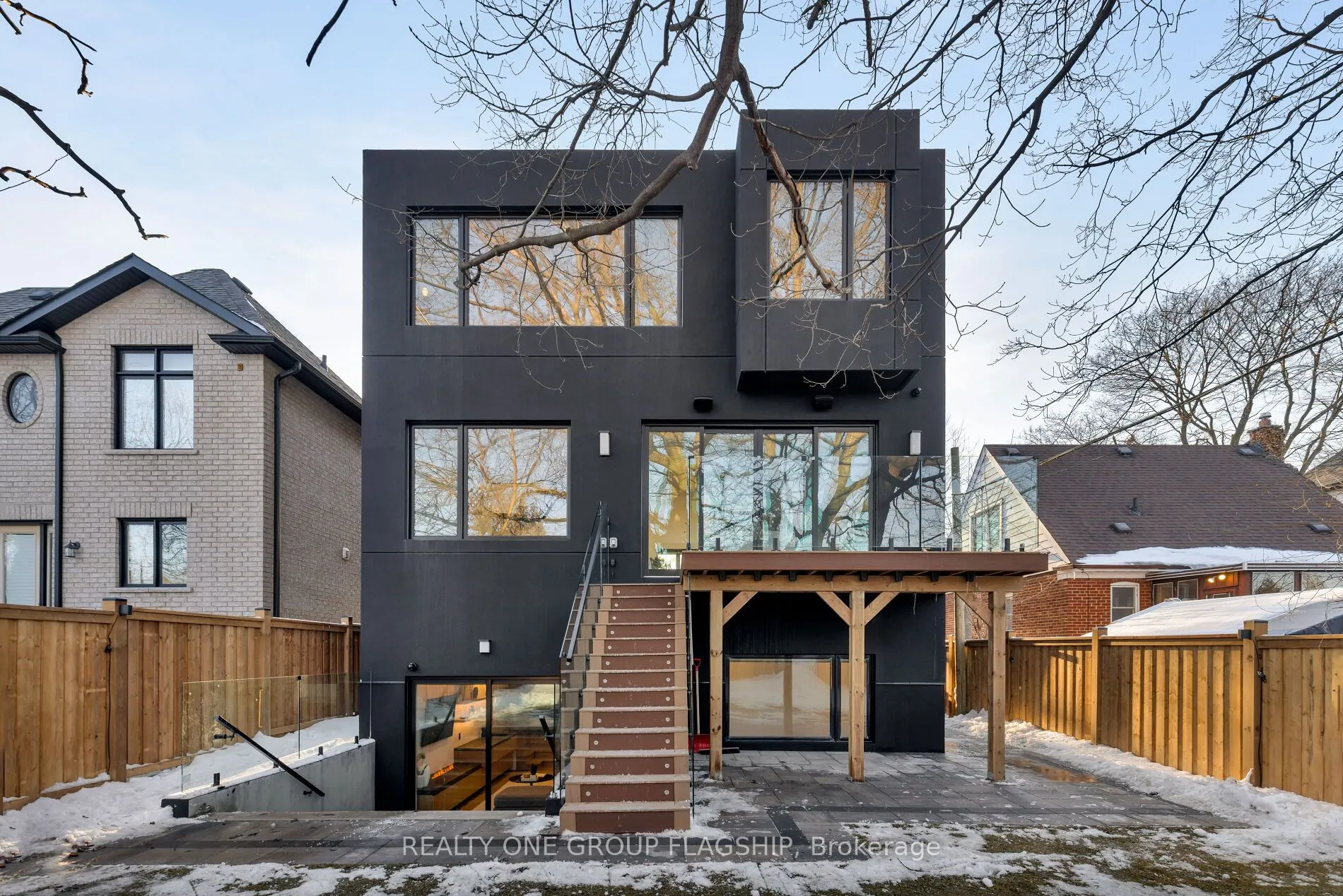 7 Bentley Drive