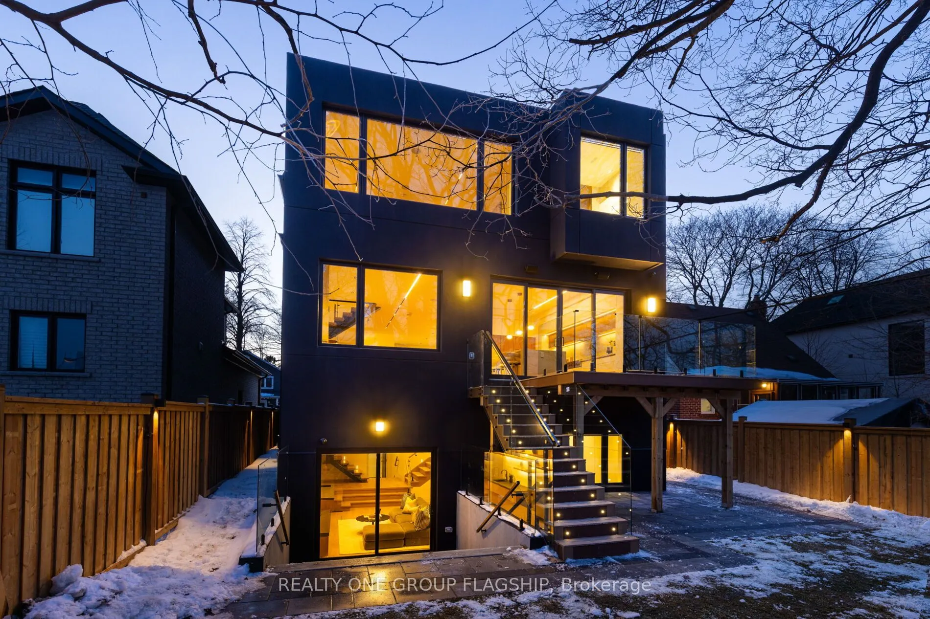 7 Bentley Drive