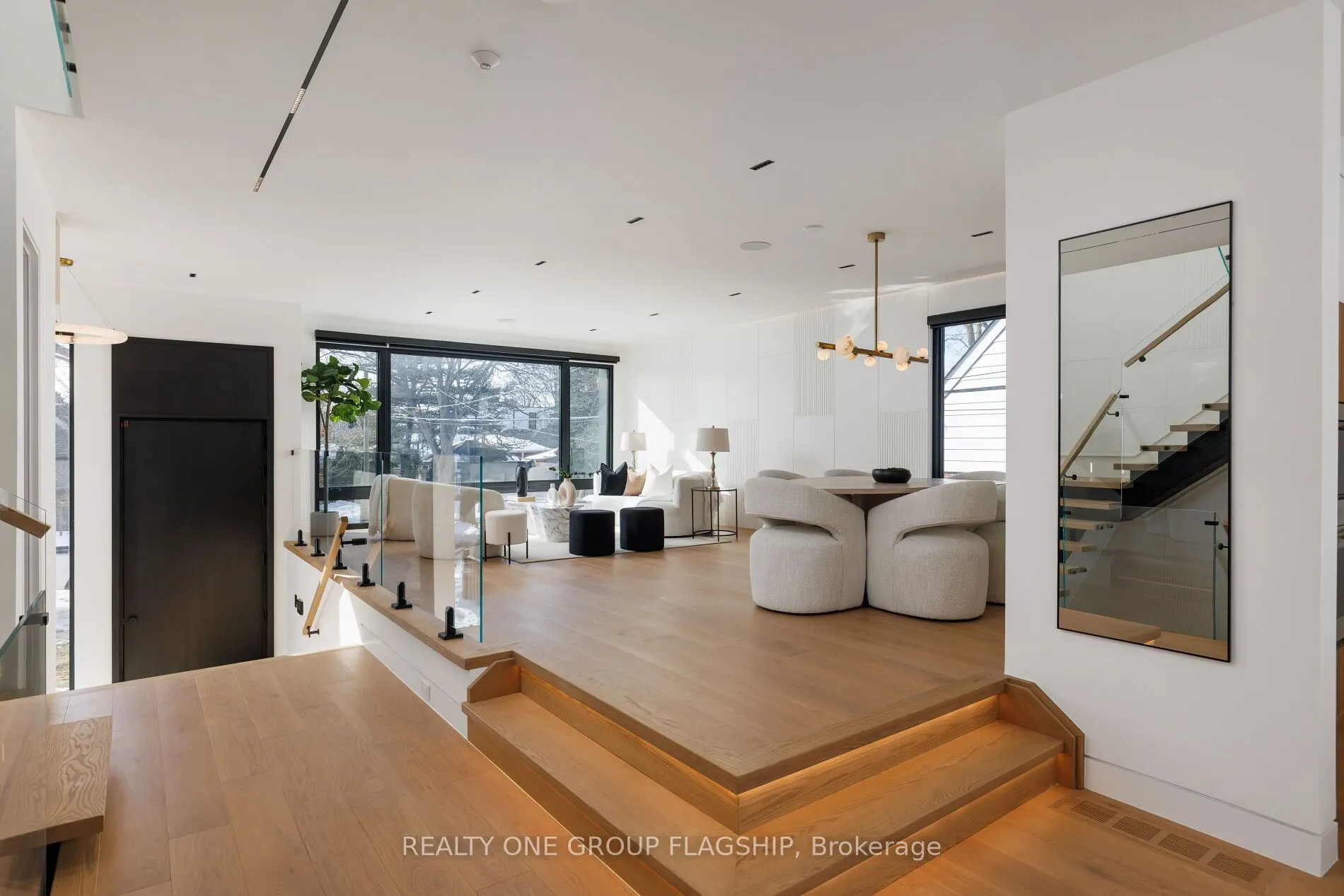 7 Bentley Drive